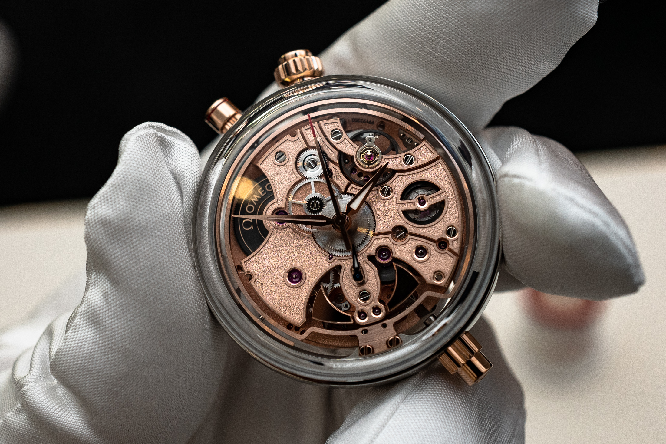 omega chrono charm movement