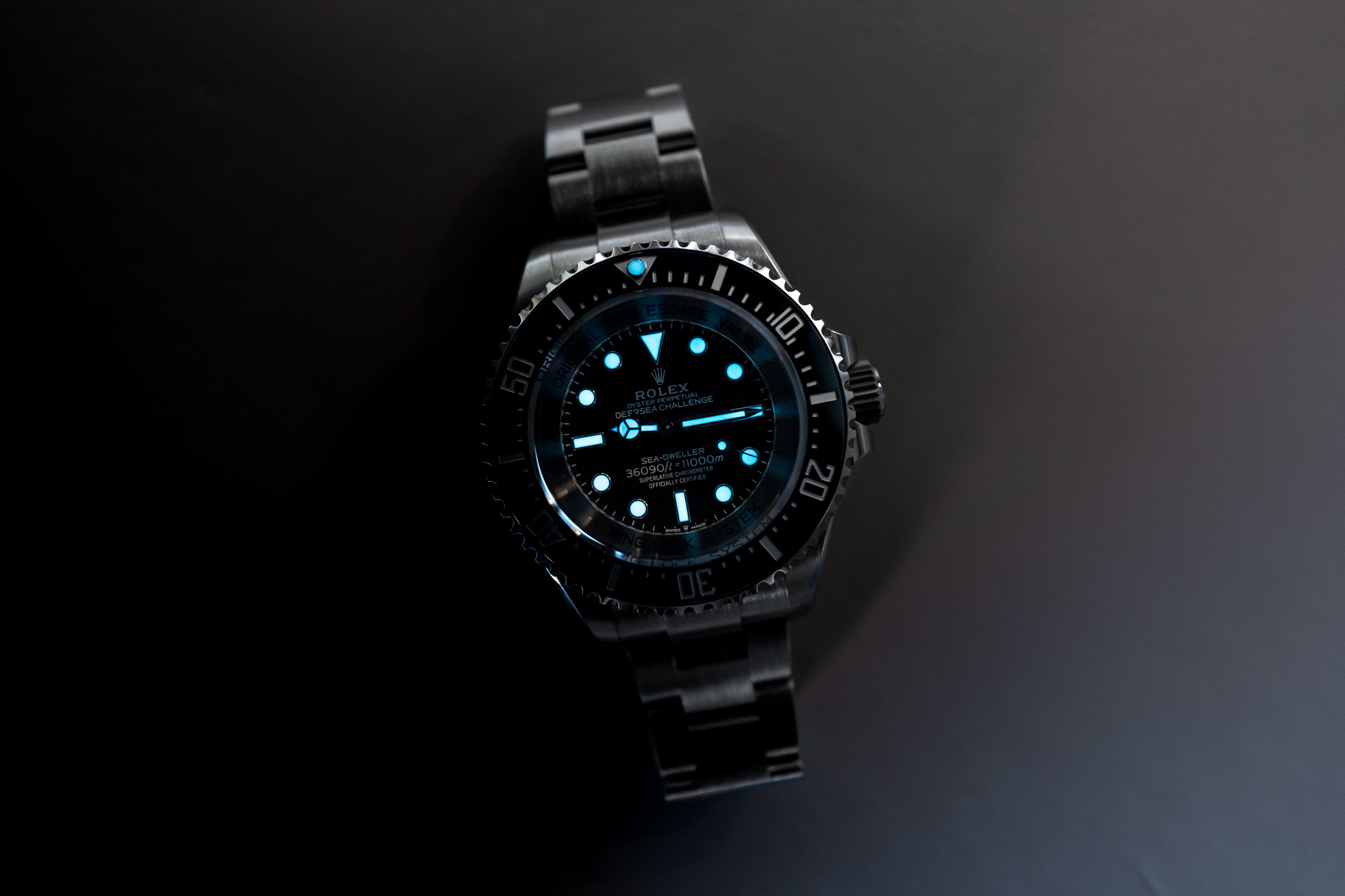 Deepsea Challenge lume shot