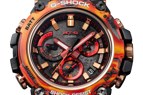 The daytime view of the G-SHOCK B3000FR-1A