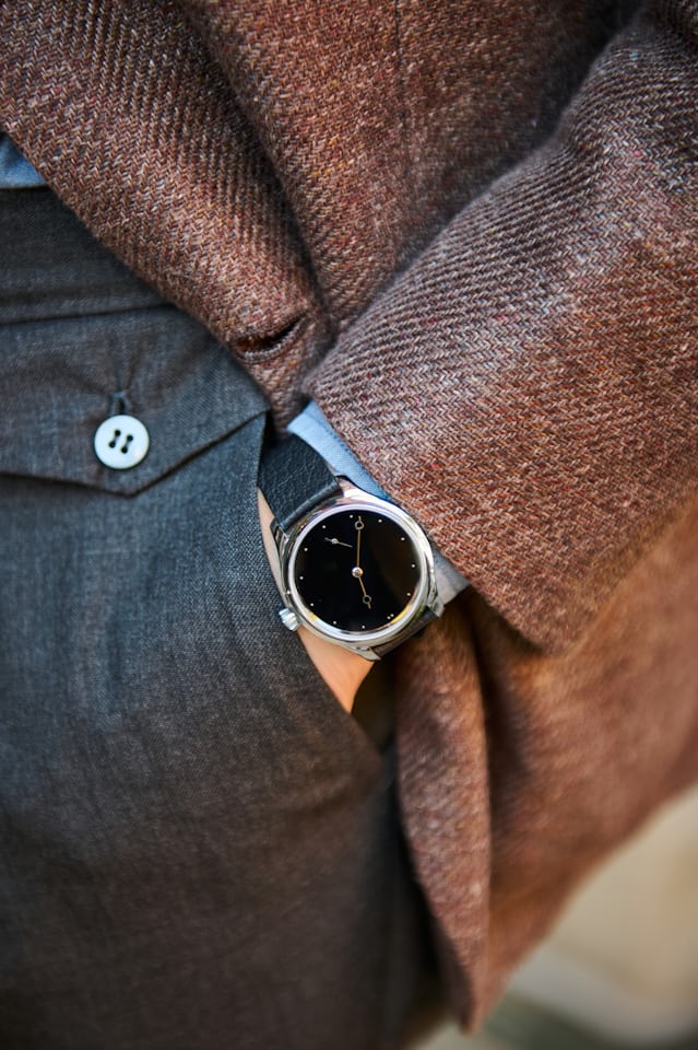 The TOTAL ECLIPSE, a collaborative watch with H. Moser and The Armoury