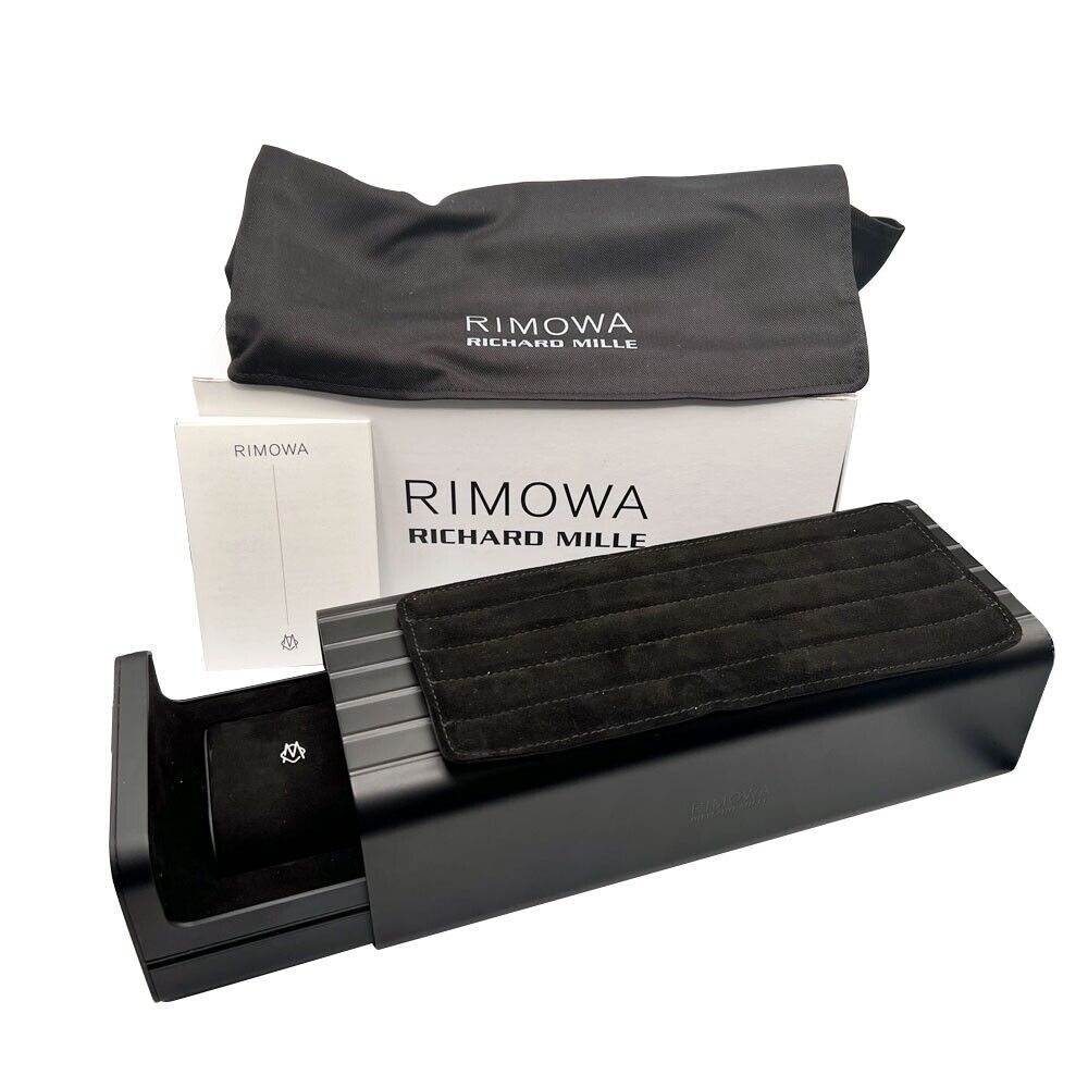 Rimowa polaroid 