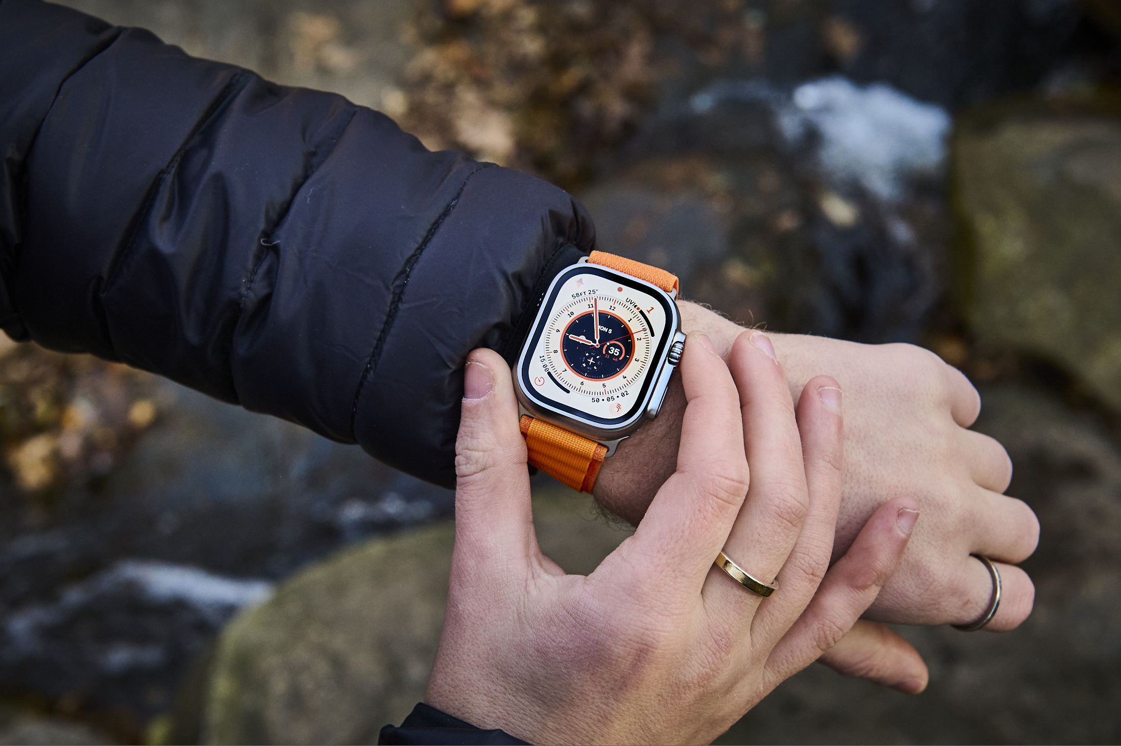 Hands-On: 機械式時計マニアがApple Watch Ultraをレビュー - Hodinkee Japan （ホディンキー 日本版）