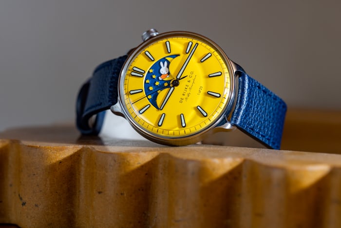 Miffy Moonphase in yellow. 