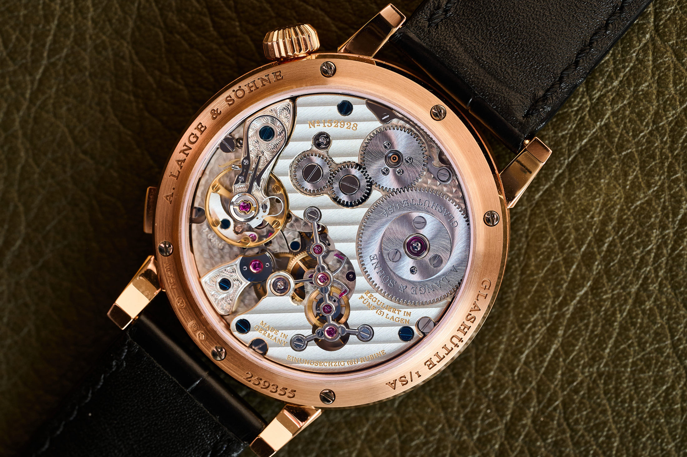 A wide view of the new Zeitwerk movement