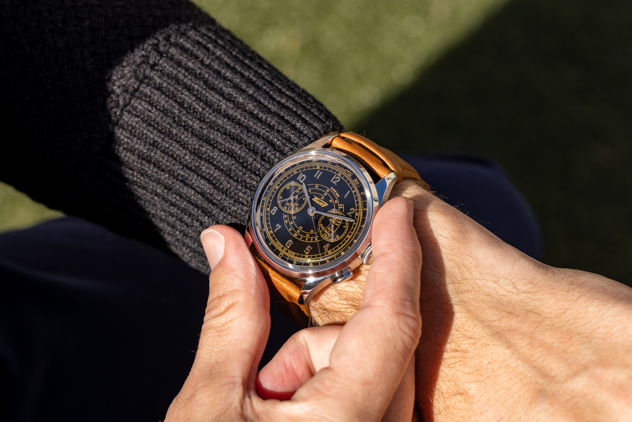 ティソのテレメーター 1938の着用カット