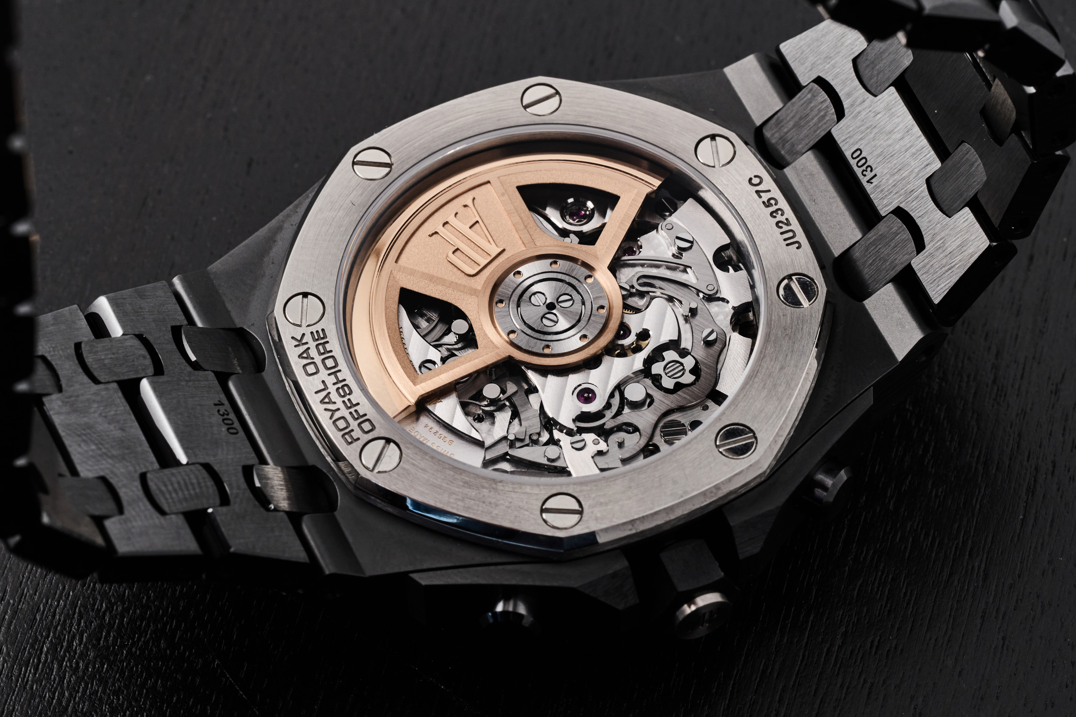 オーデマ ピゲ　ロイヤル オーク オフショア クロノグラフ ブラックセラミックのムーブメント