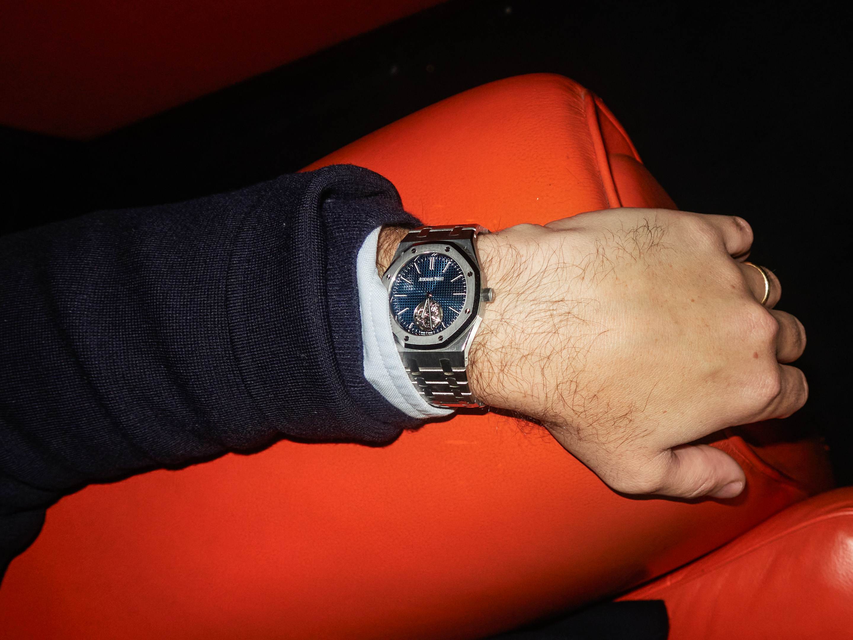 a scene from watches in the wild s3 launch event