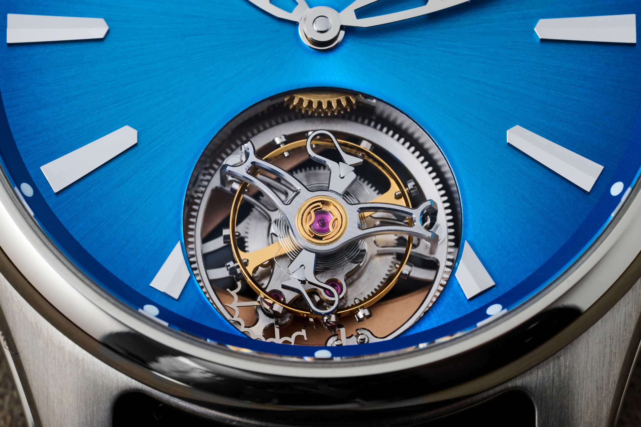 The one-minute tourbillon of the new Pioneer Tourbillon