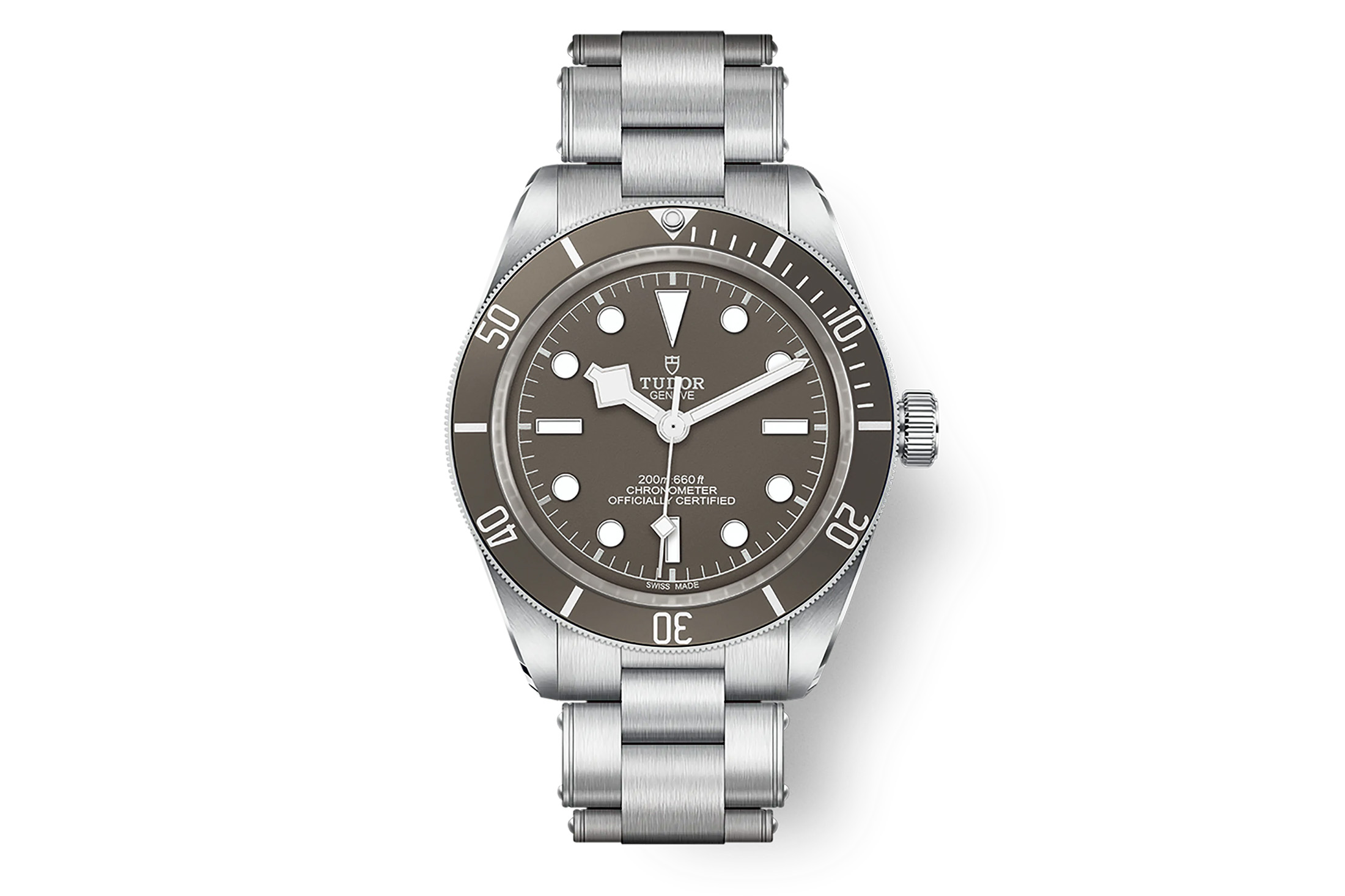 a tudor 925 with a bracelet 