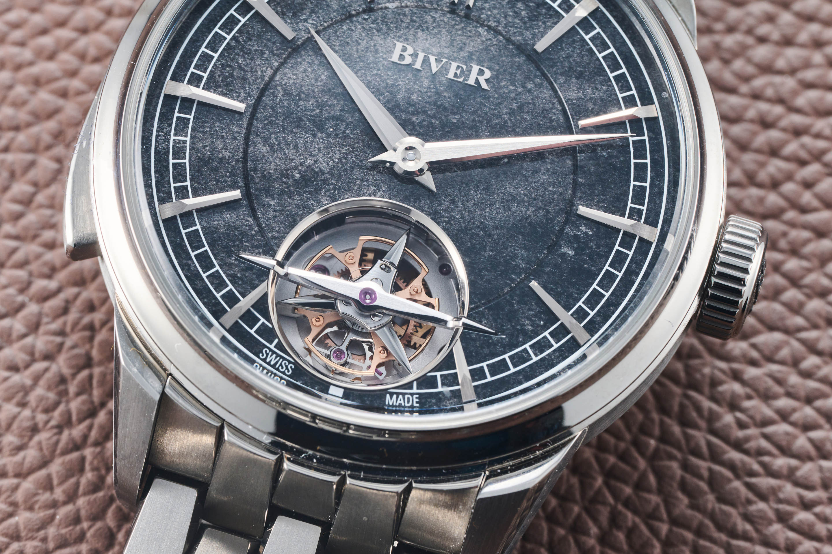 The tourbillion cage of the Carillion Tourbillon