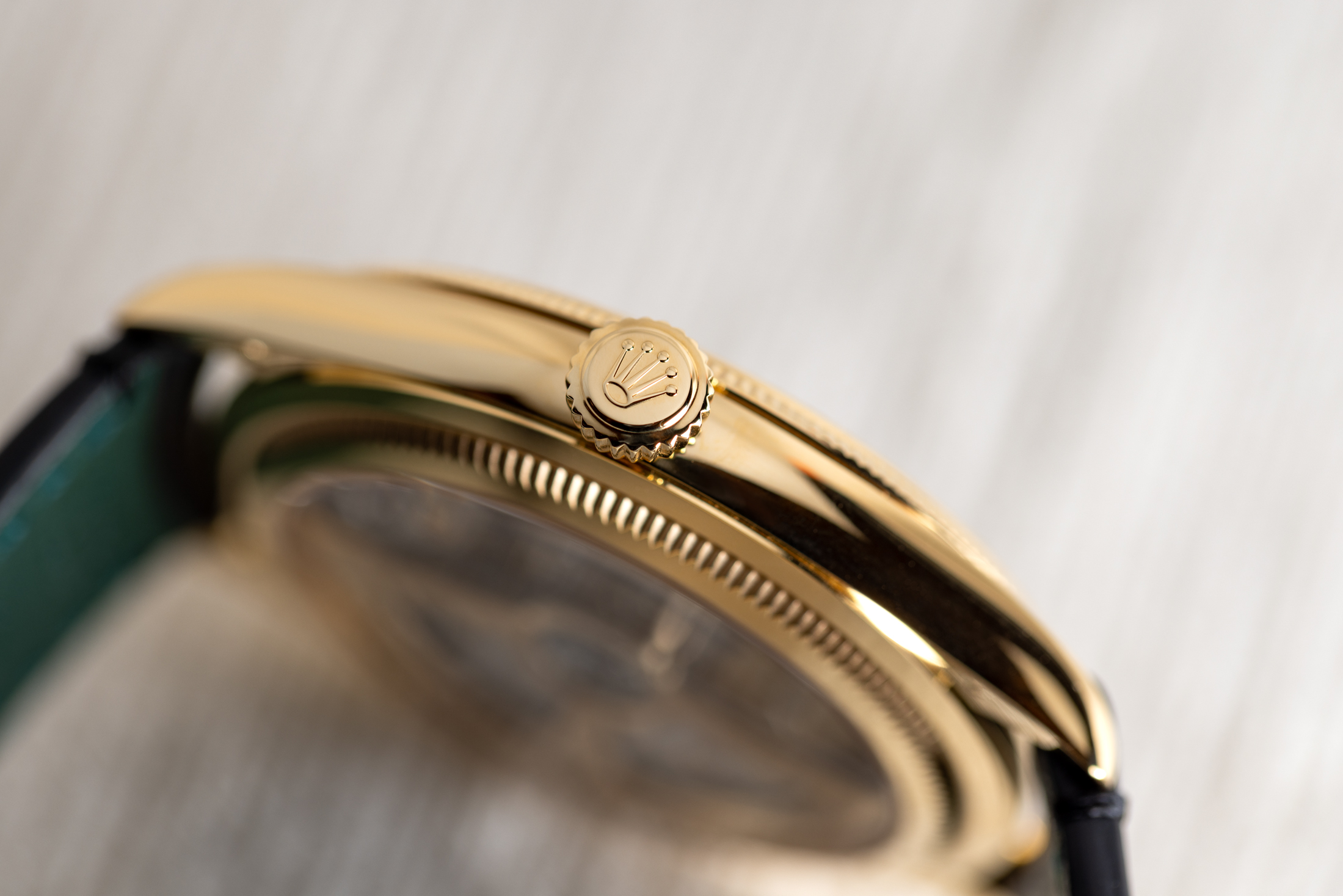 ロレックス　パーペチュアル 1908コレクション、YGケースのサイド