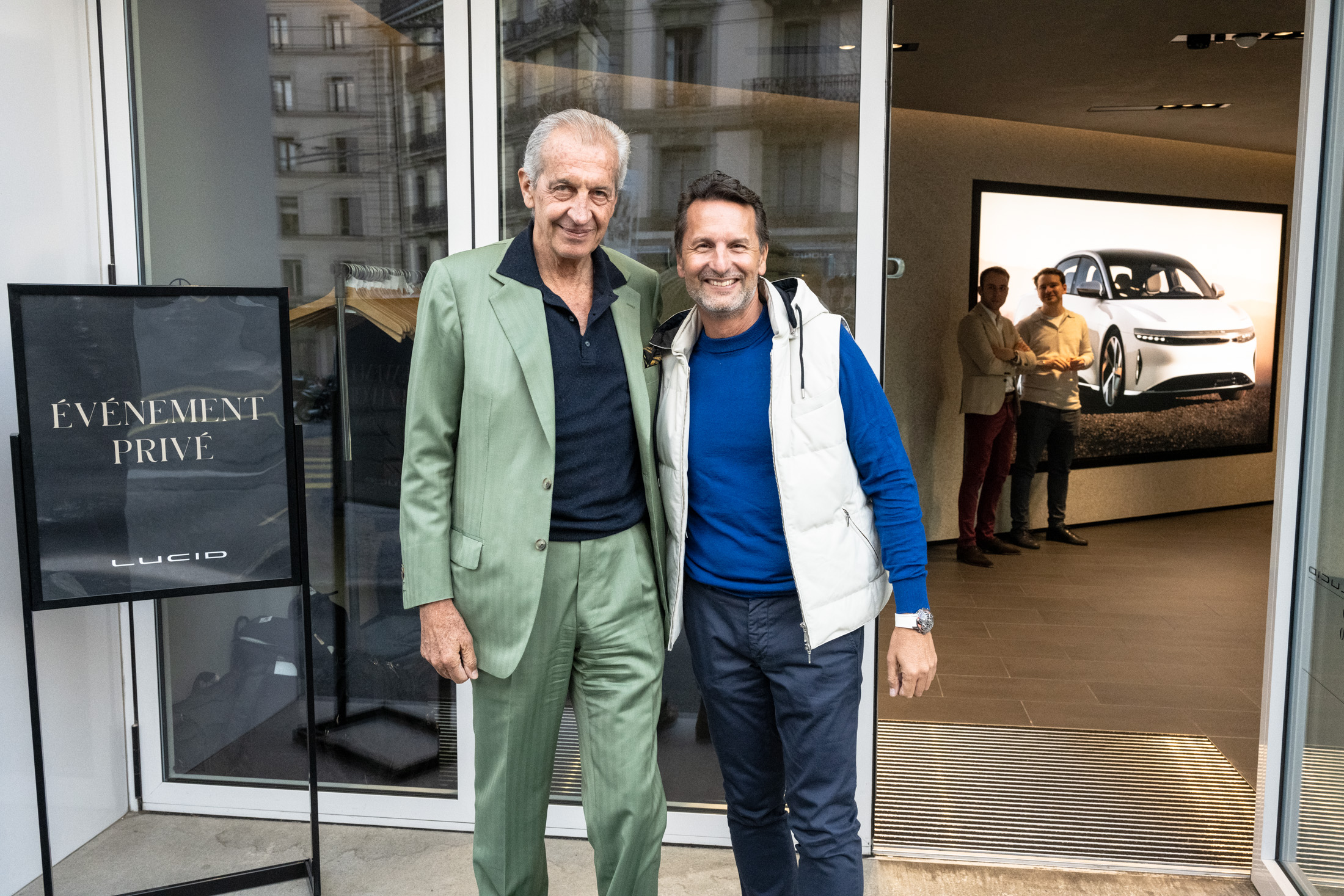 ジョン・ゴールドバーガー氏と、MB&Fのマクシミリアン・ブッサー氏