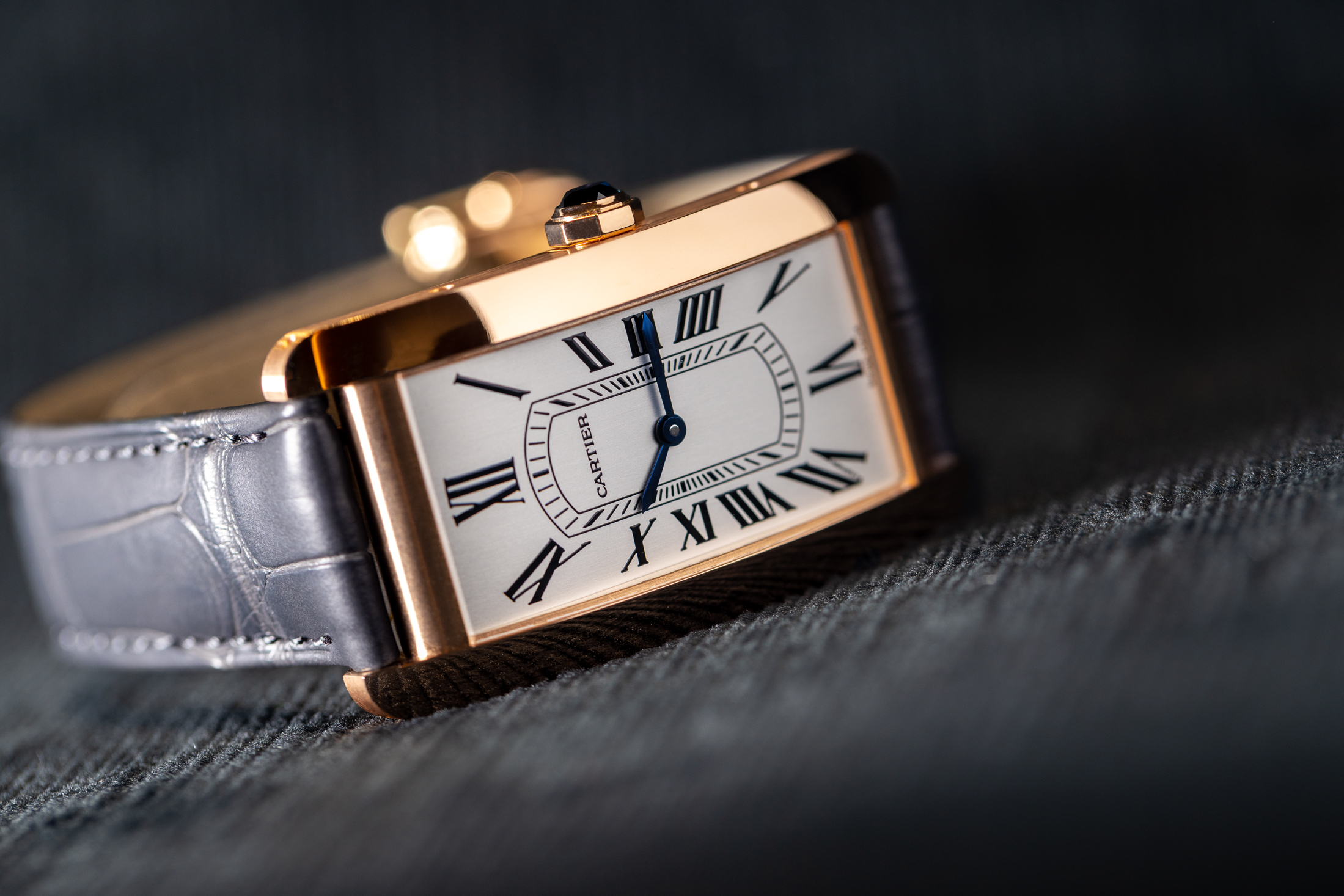 cartier tank 