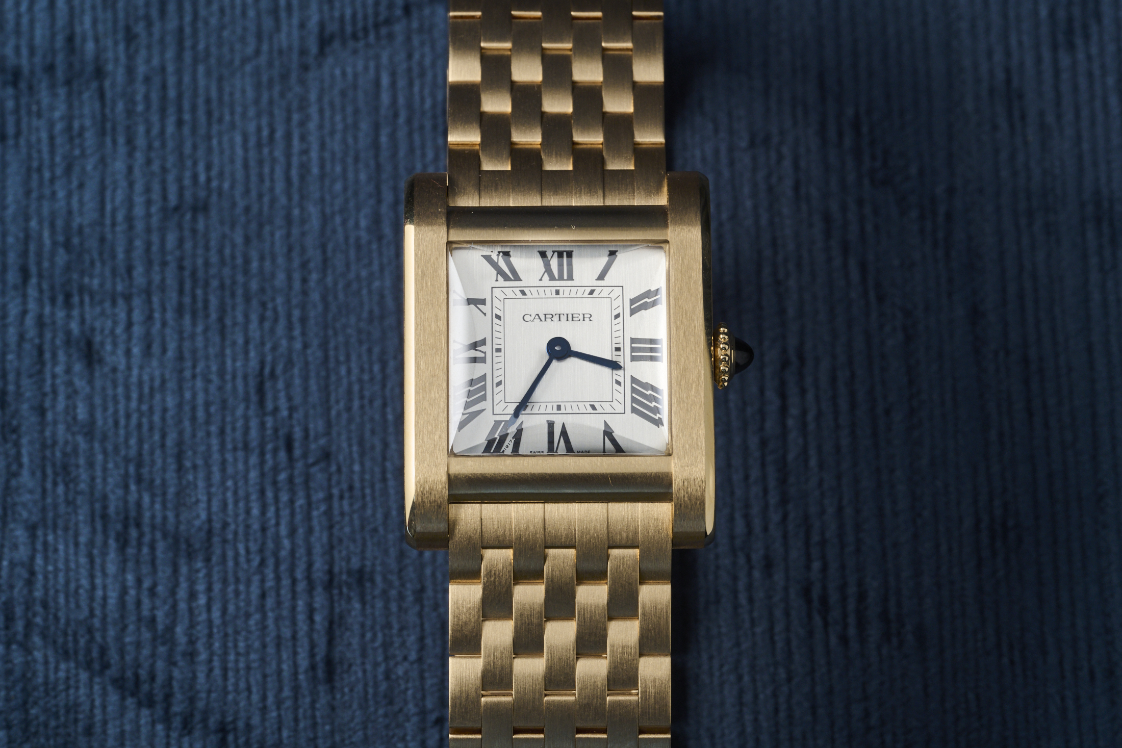 cartier tank 