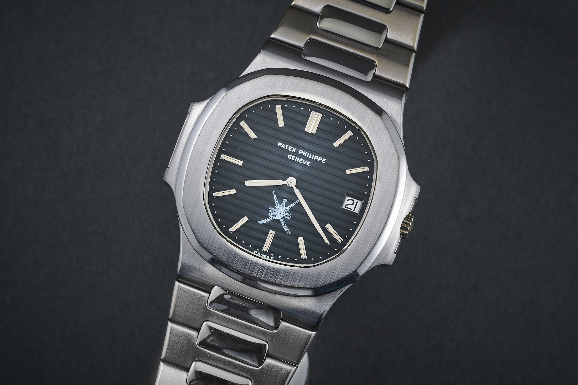 White gold Nautilus Khanjar