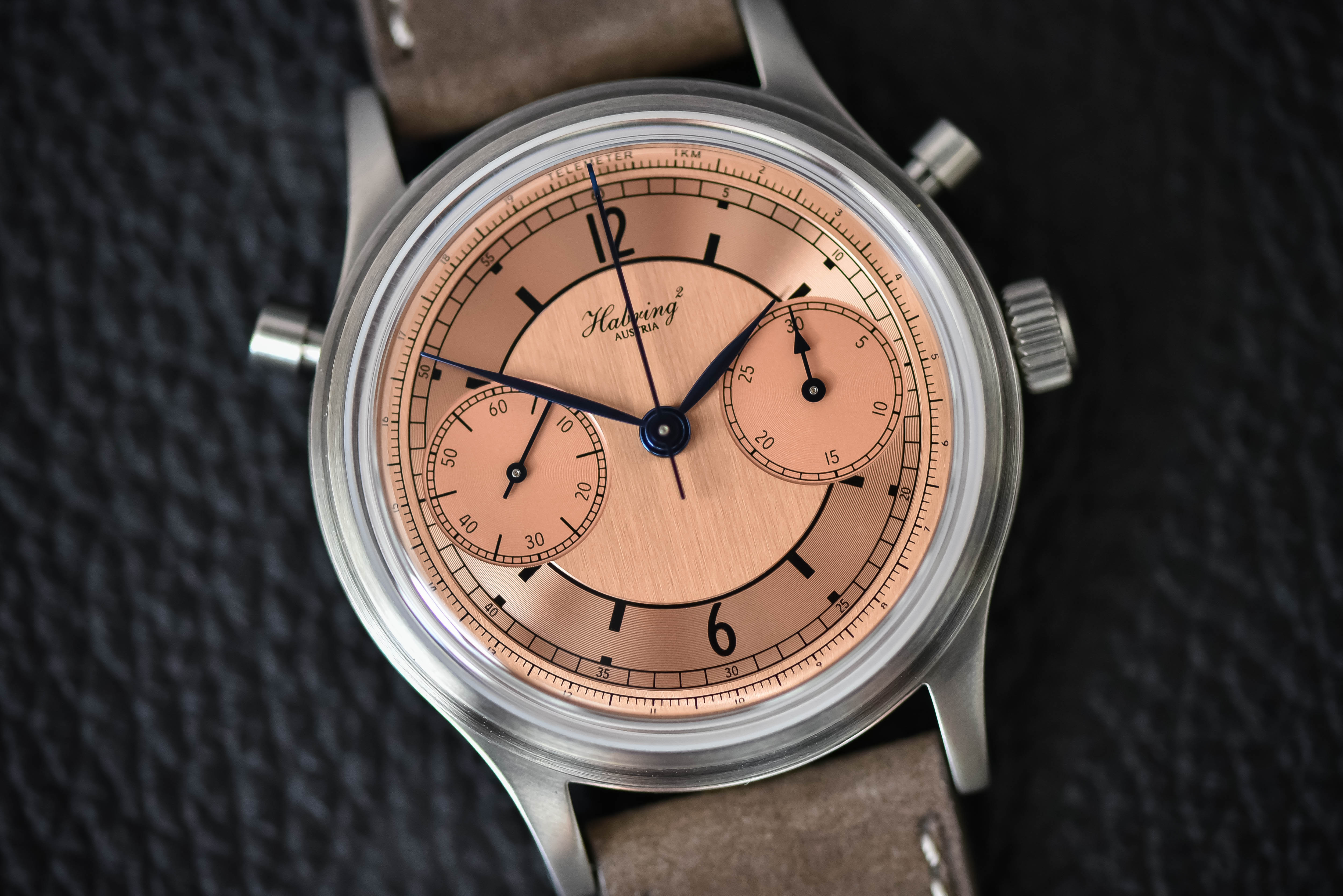 habring2 salmon doppel chronograph save the children