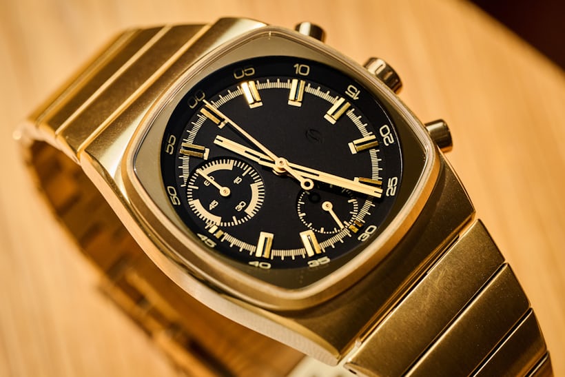 Brew Metric Gold メカクオーツ　腕時計