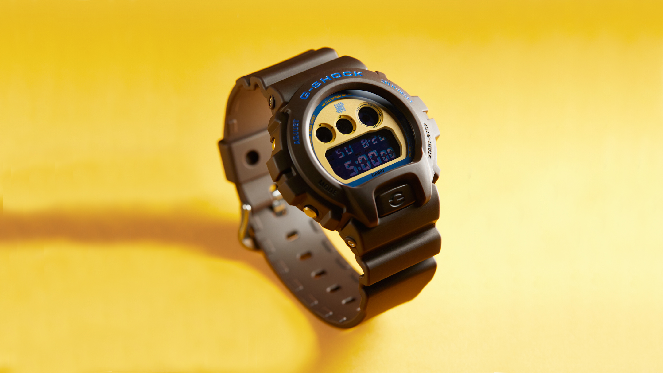 Introducing: G-SHOCKとUndefeatedによる、腕時計×ストリートウェアの限定コラボレーションモデルが登場 - Hodinkee  Japan （ホディンキー 日本版）