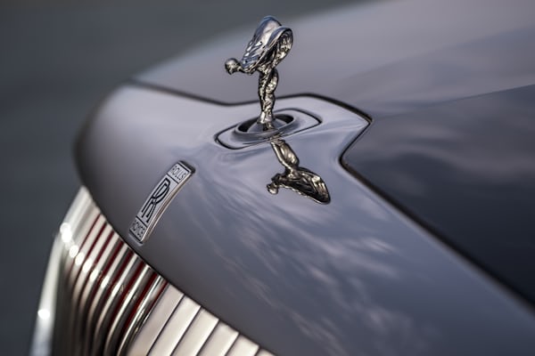 Rolls-Royce Droptail emblem