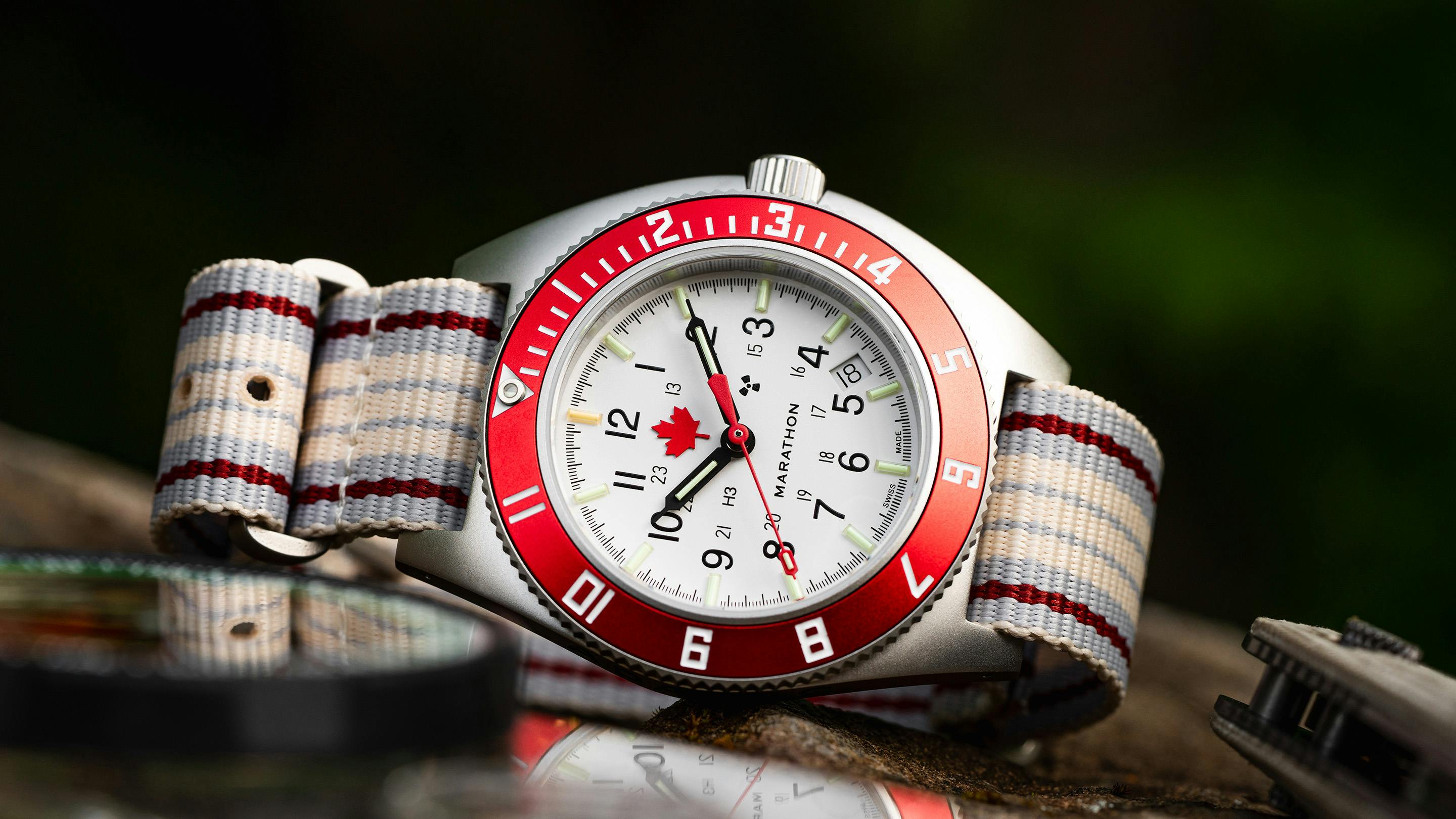 マラソンから限定モデル、ADANAC ステンレススティール ナビゲーター