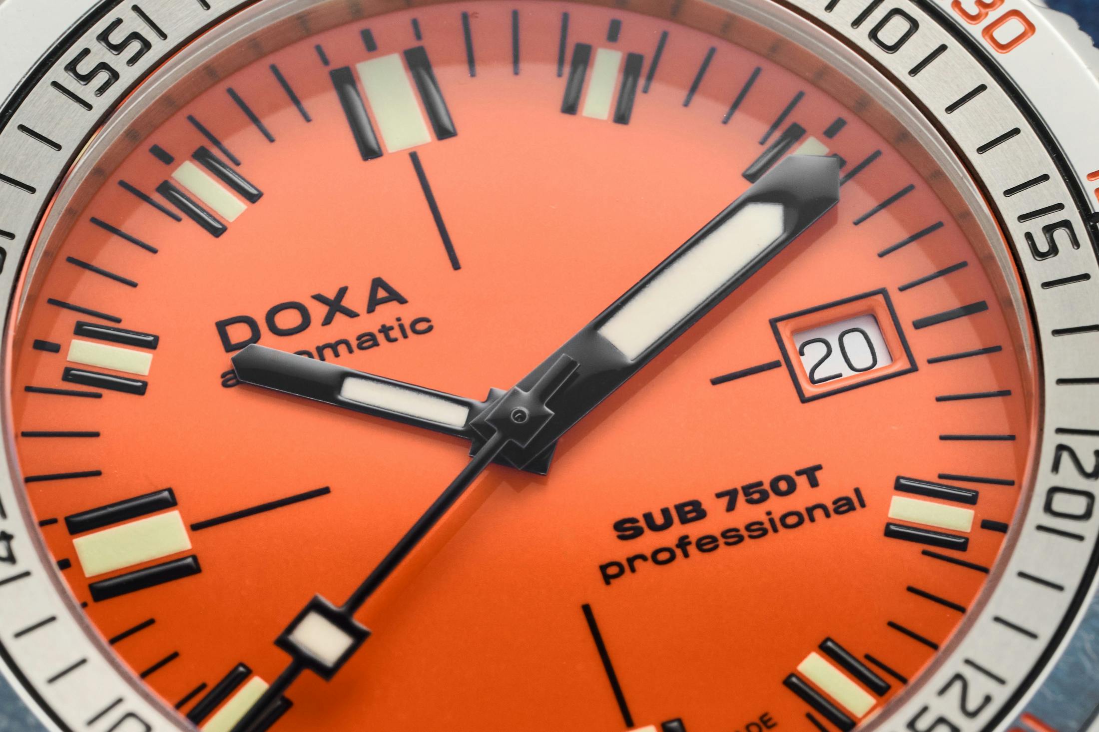 Doxa SUB 750T