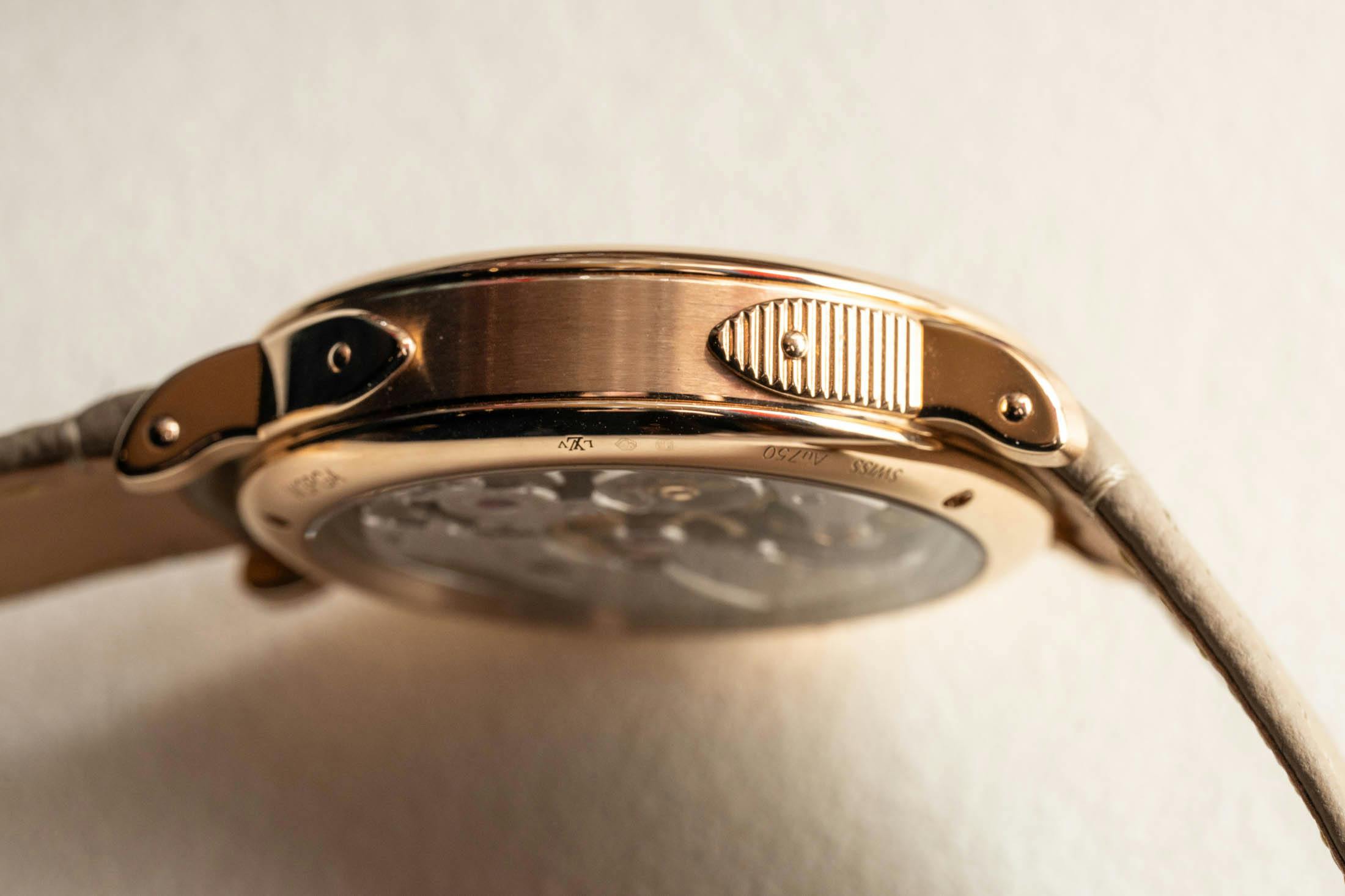 Escale Minute Repeater Hidden Slide Tab