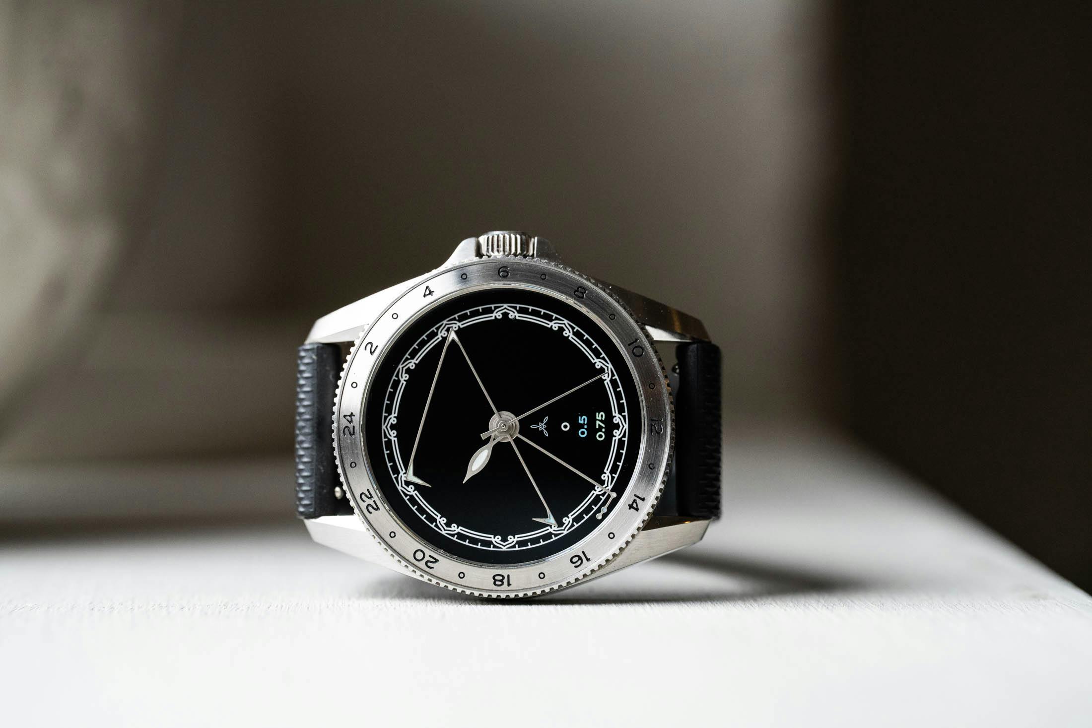 Ardra Delta Type Lying Down Shot