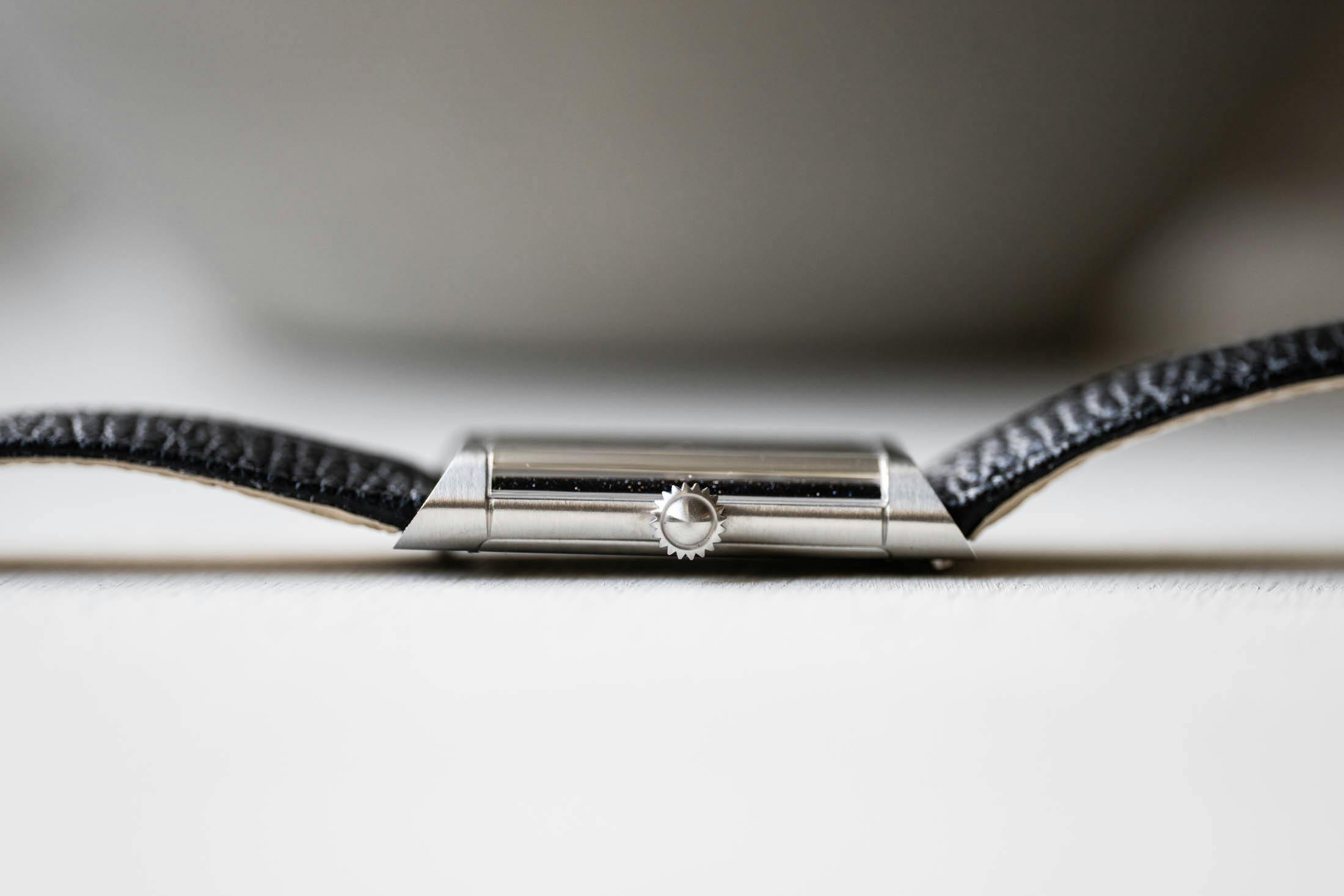 De Rijke Capri Case Side