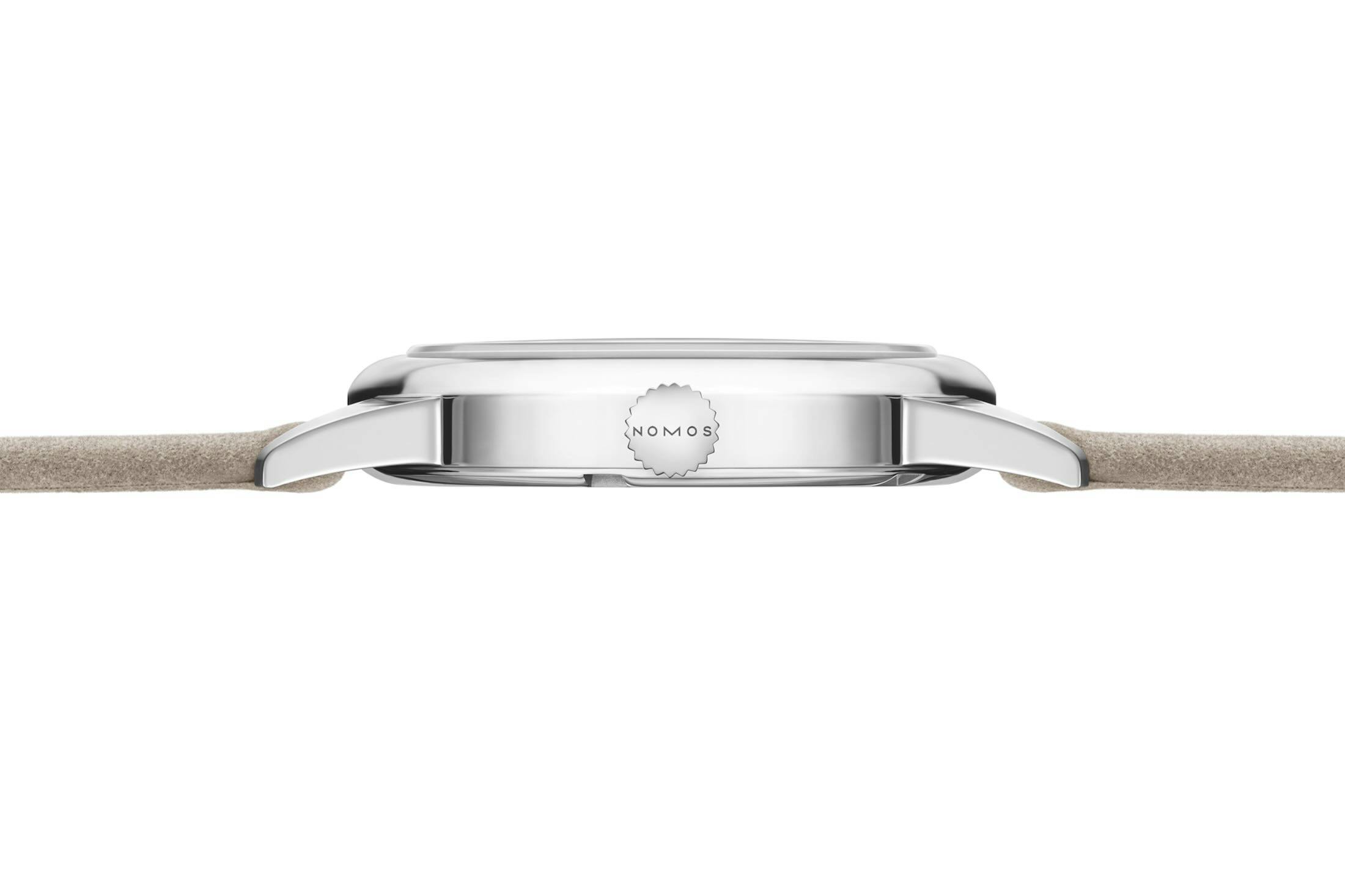 Case side shot Club Campus