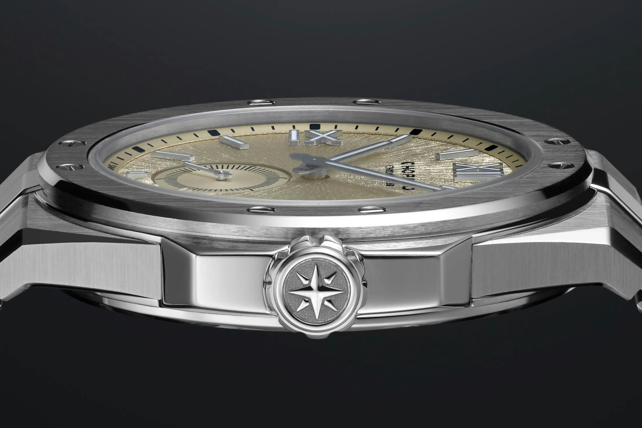 Alpine Eagle Mountain Glow Case Side