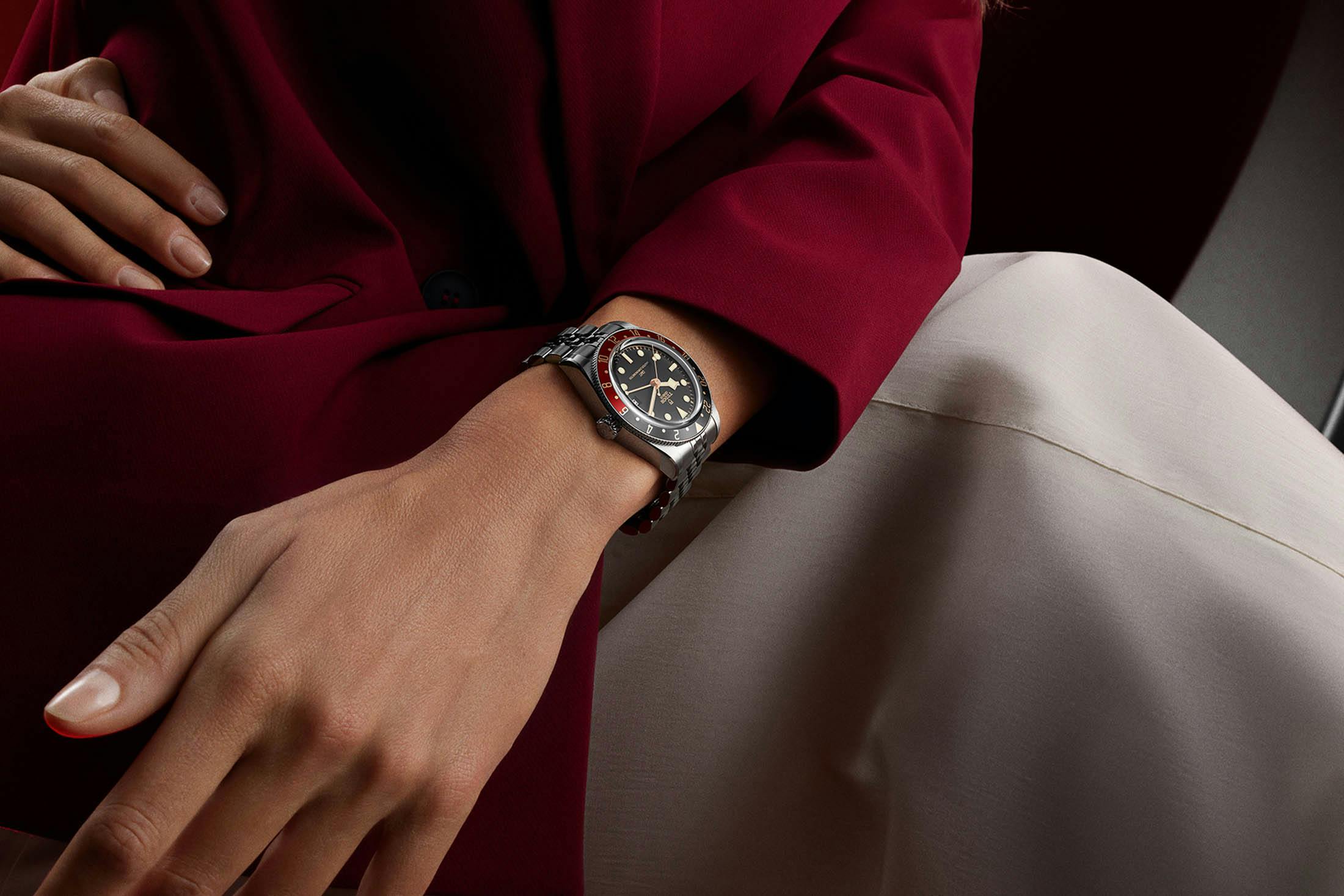 58 gmt five link wristshot