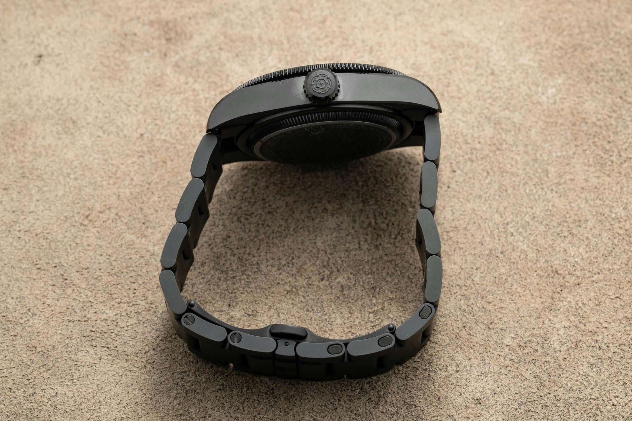 Black Bay Ceramic Crown Side