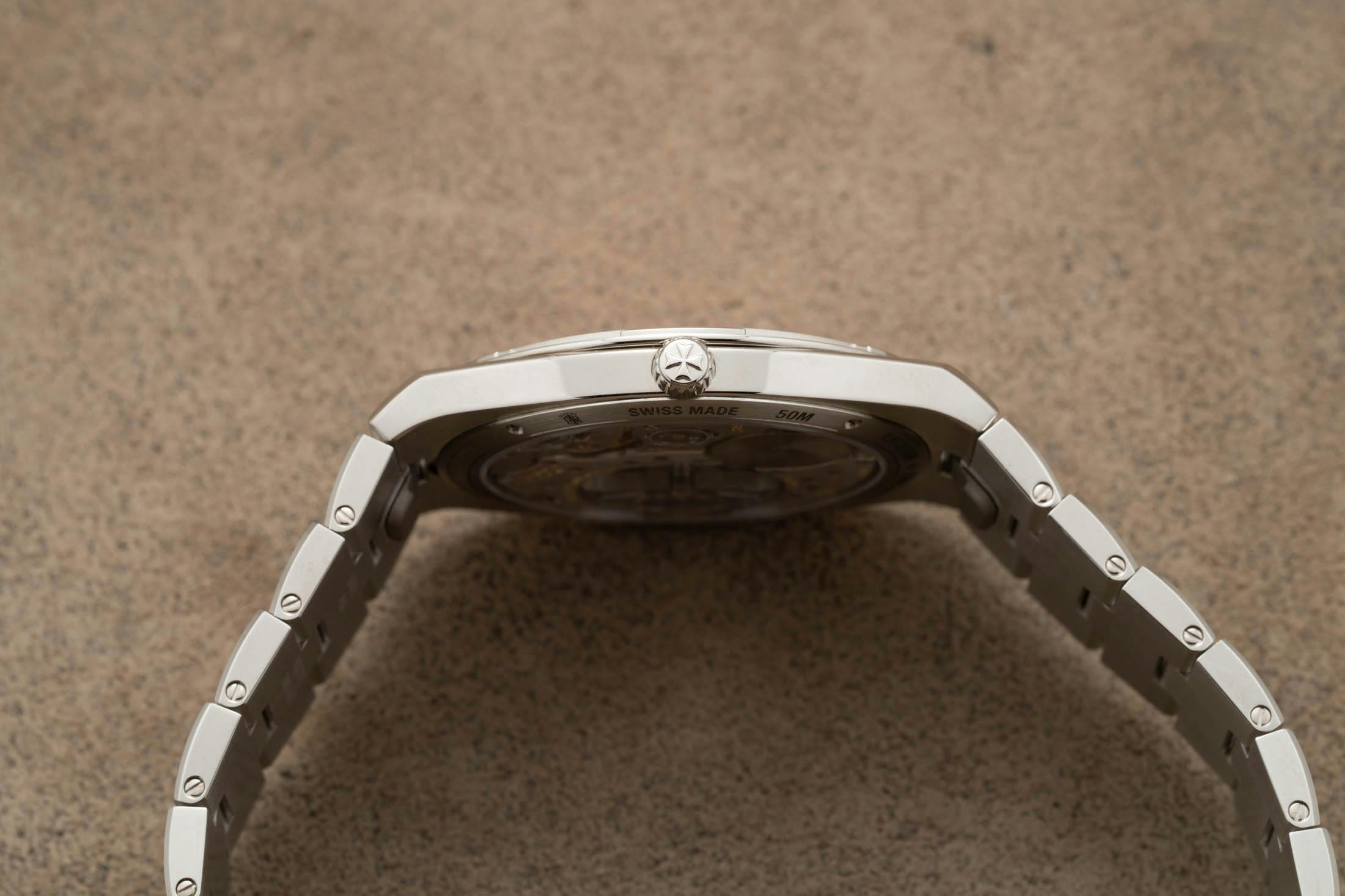 Vacheron 2500V Case Side