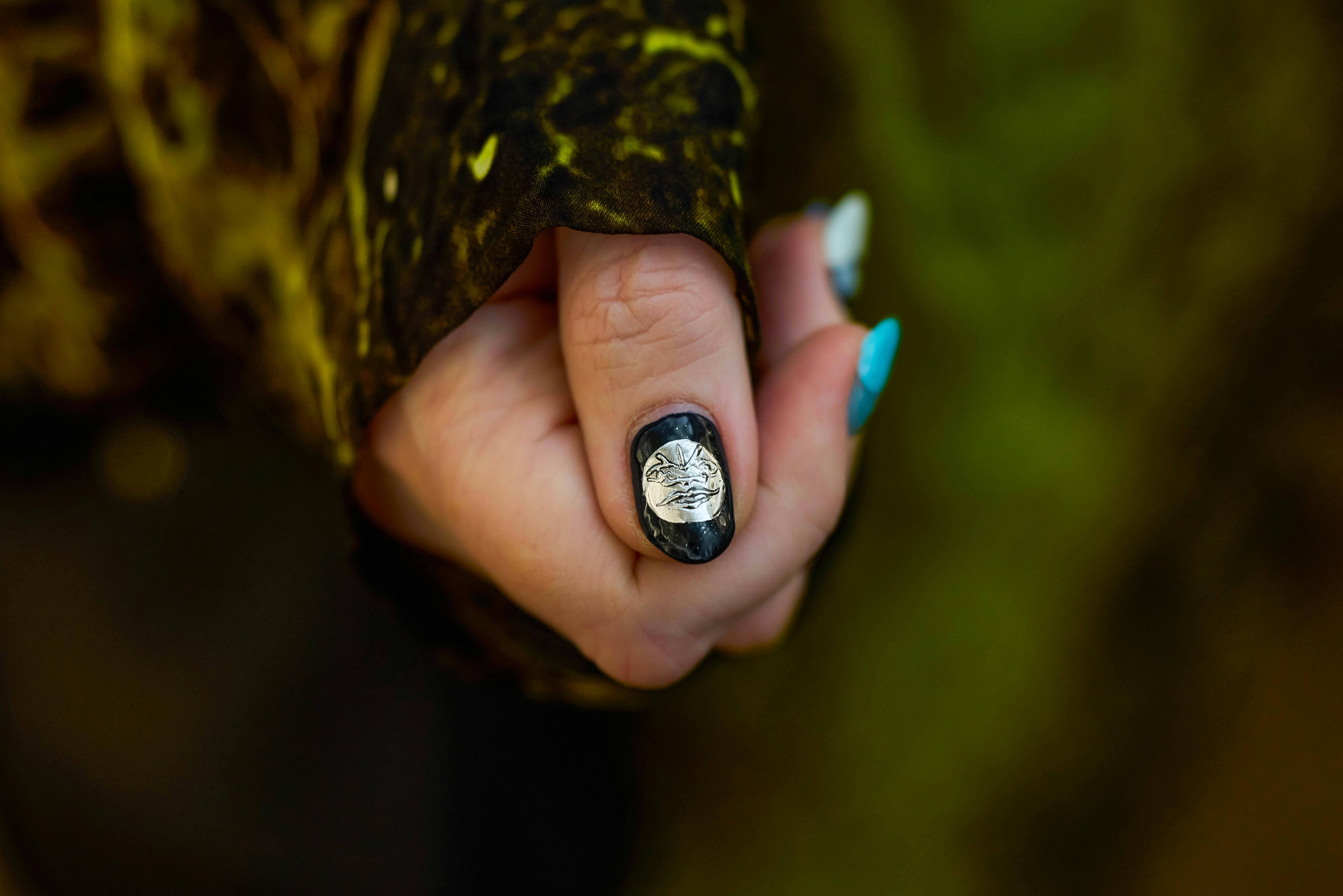Can you guess the specific moonphase on RedBar CEO Kathleen McGivney's (@kmcgivney) nail? 