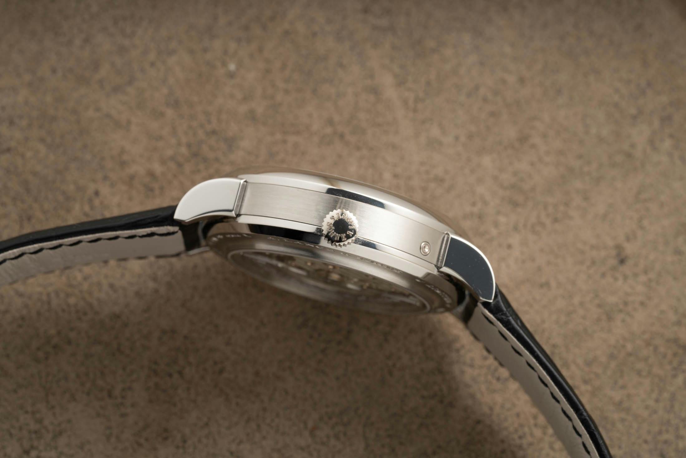 L1 Perpetual Tourbillon Lumen Case Side Crown