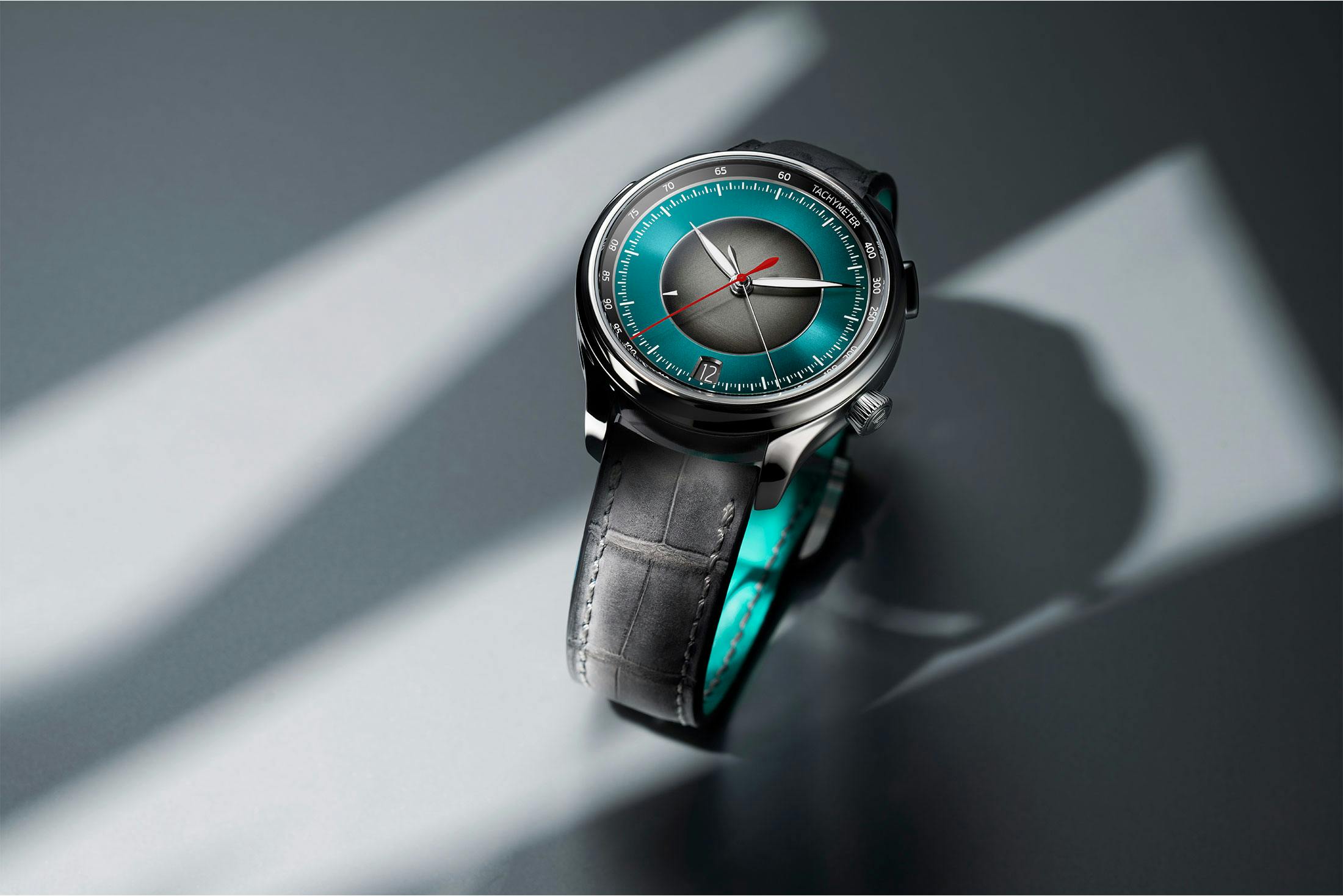 H. Moser & Cie. Endeavour Flyback Chronograph Dual Time Date 