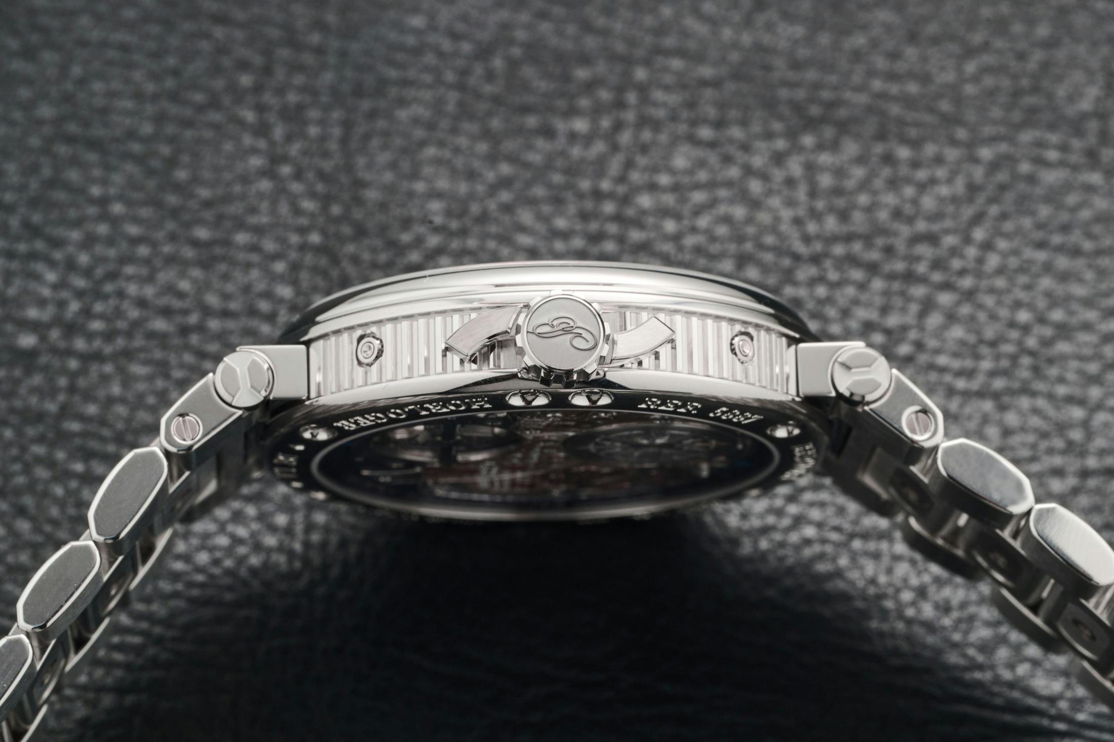 Marine Tourbillon Équation Marchante