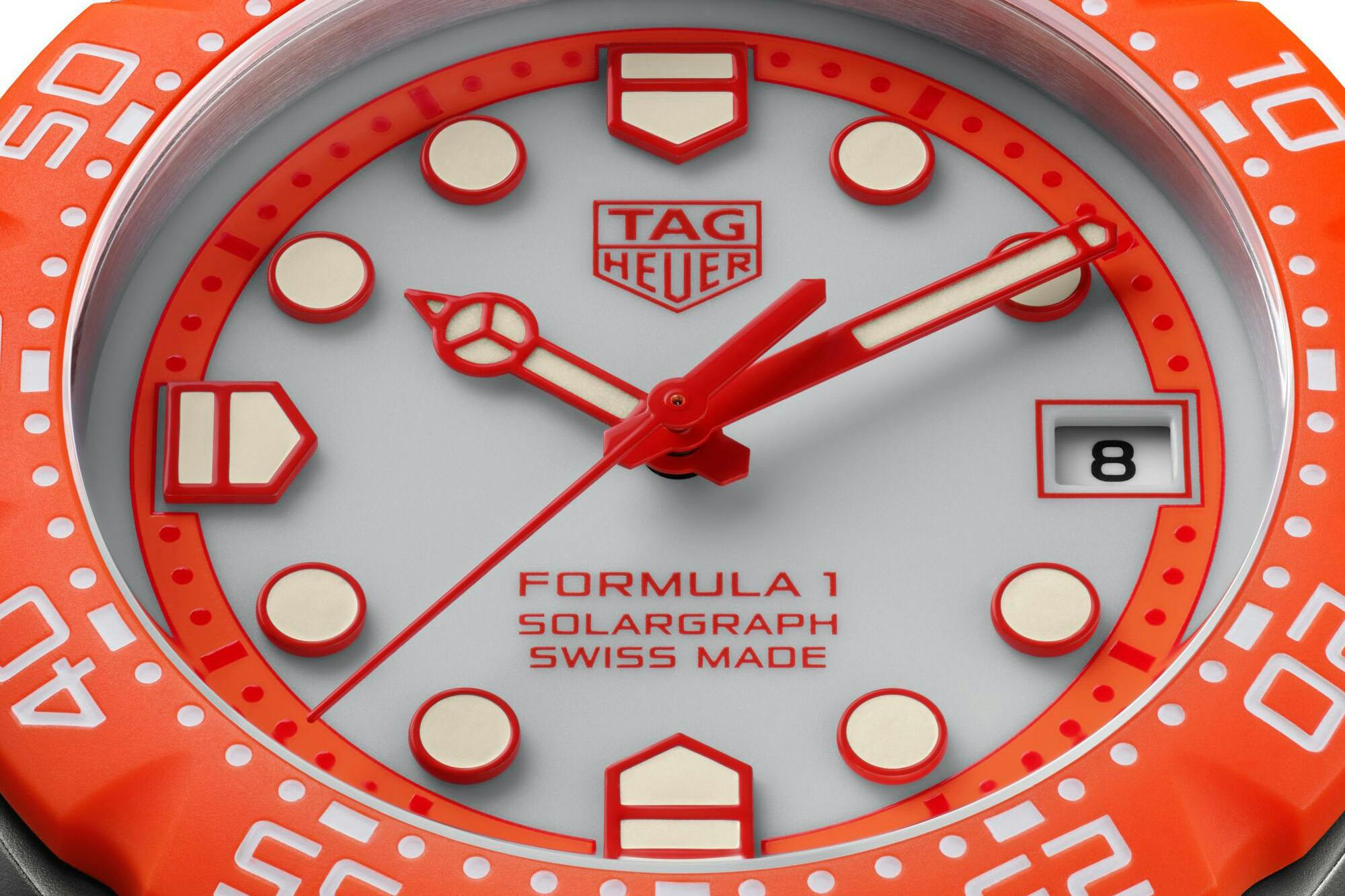 TAG Heuer Formula 1 Solargraph Limited Edition