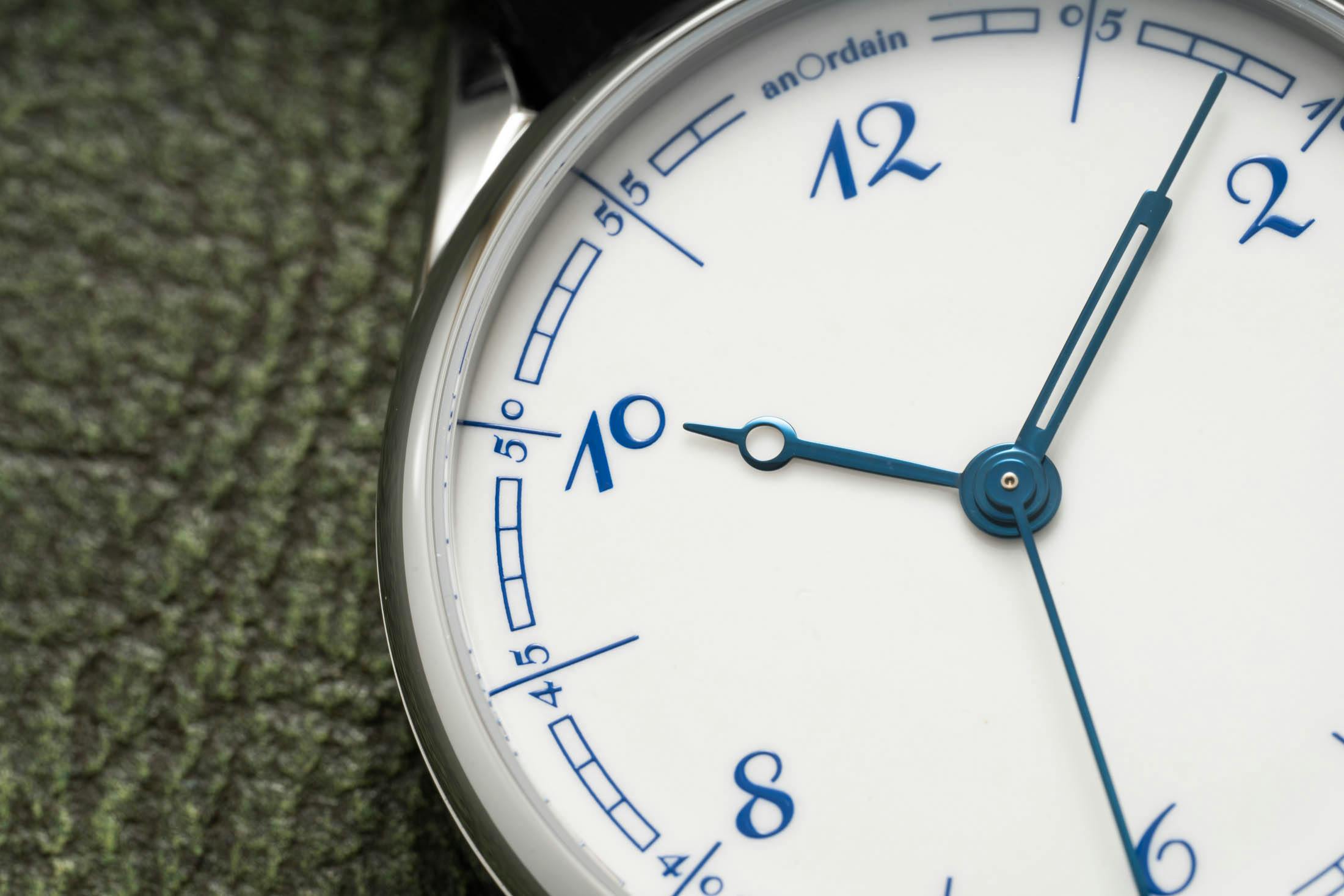 AnOrdain Porcelain Dial Macro