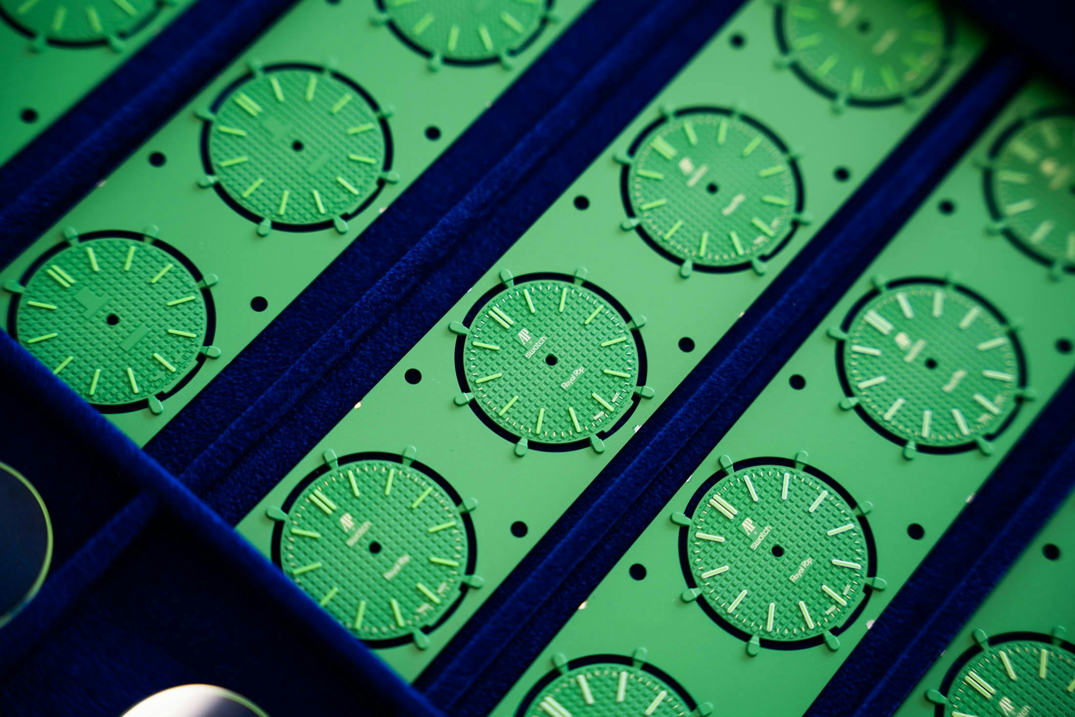 Green Royal Pop Dials