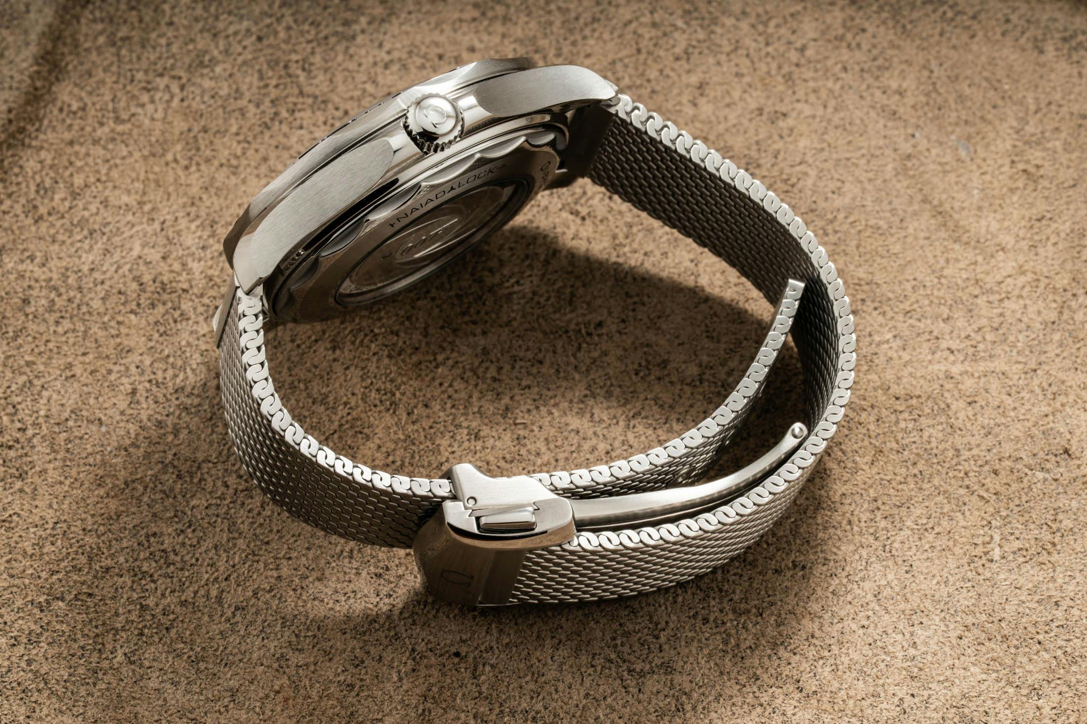 2026 Bond Seamaster Bracelet Profile