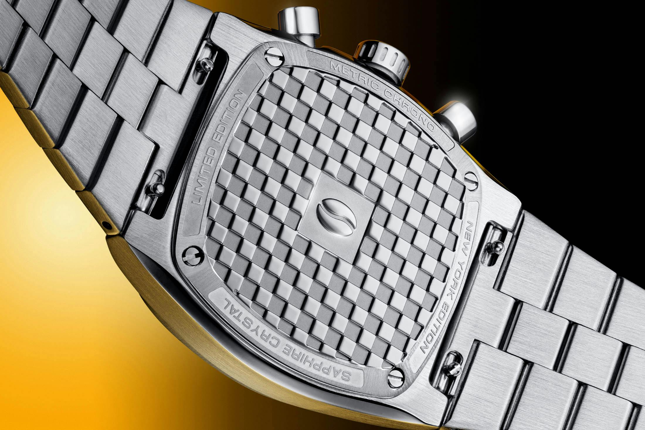 Metric Chrono Taxi Caseback