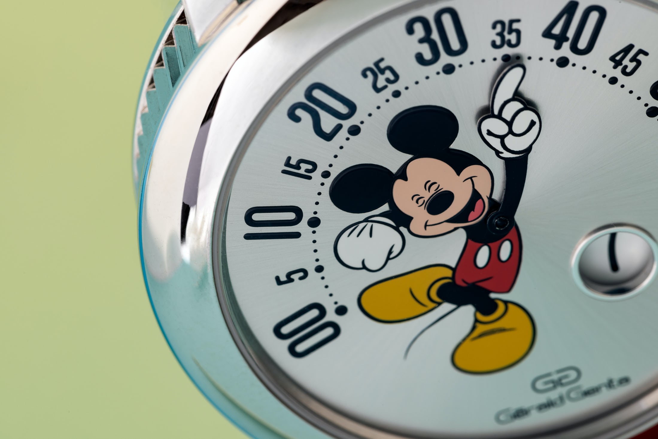 Bulgari Gérald Genta Arena Retrograde With Smiling Disney Mickey Mouse, Mickey Mouse closeup