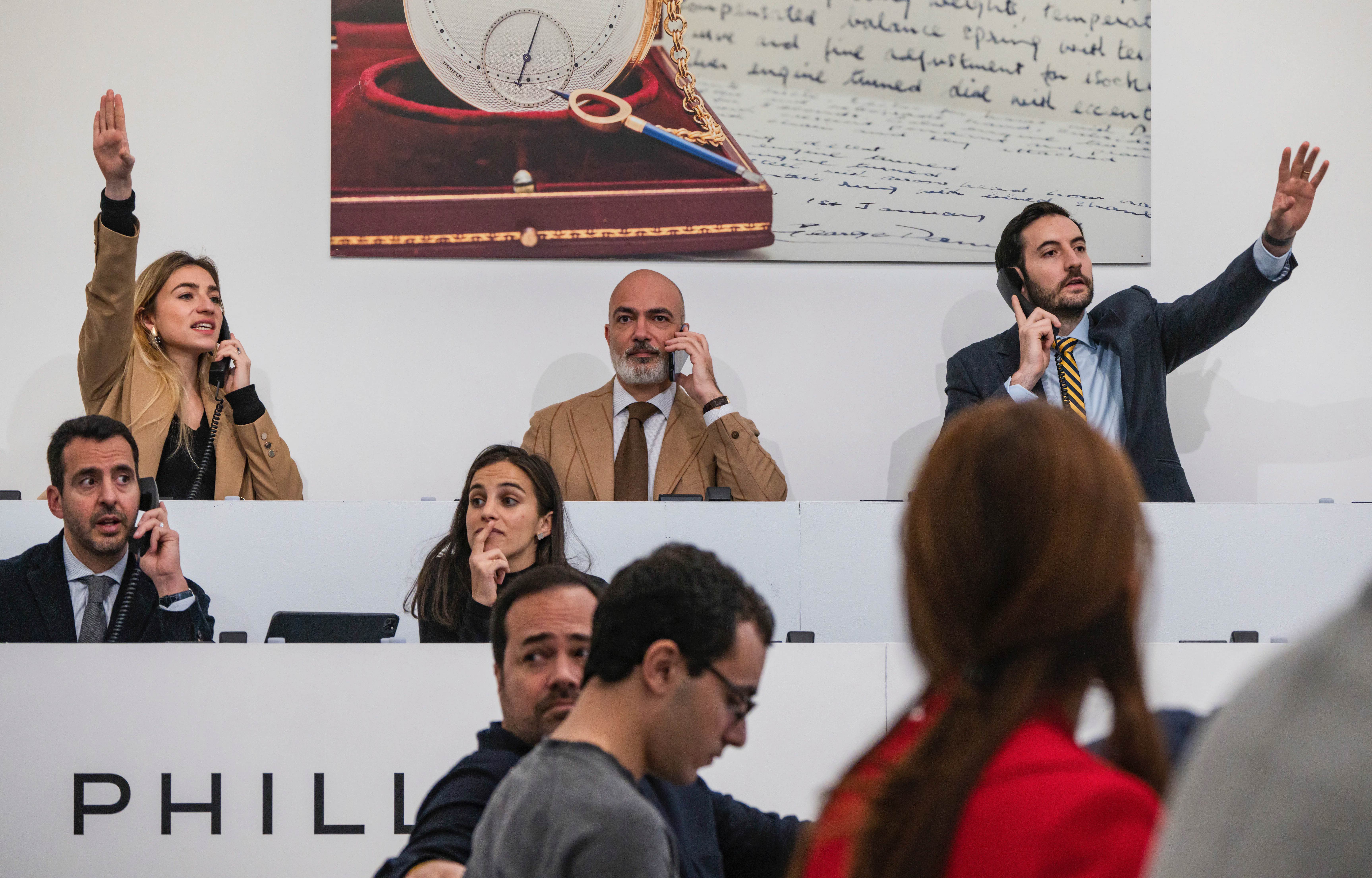 Phillips auction scene