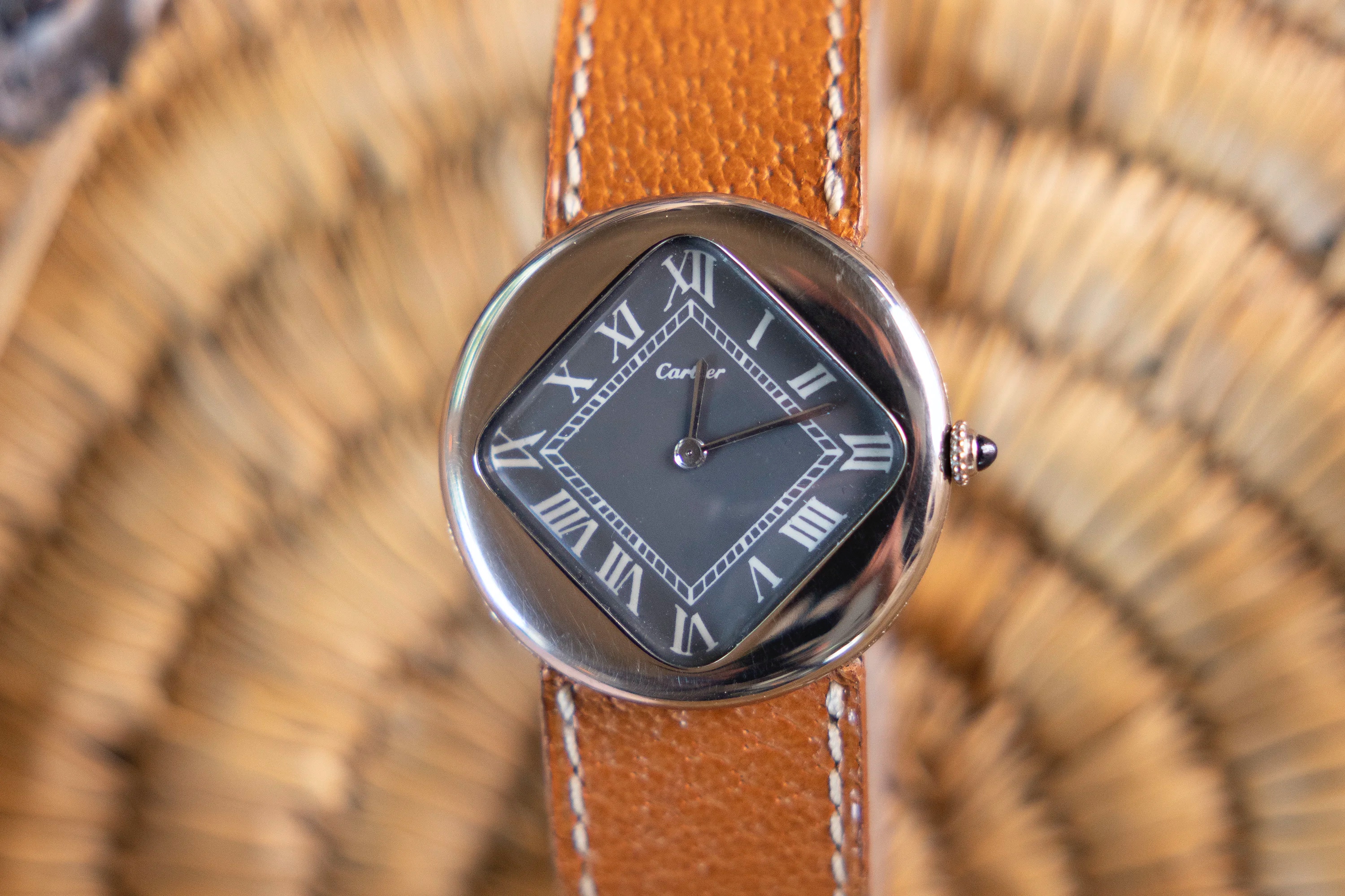 (D40)おしゃれな時計(*'▽')COURVOISIER・クルボアジェ（電池交換済み）ゴールドユニセックス腕時計USED（送料全国一律185円）素敵な時計。