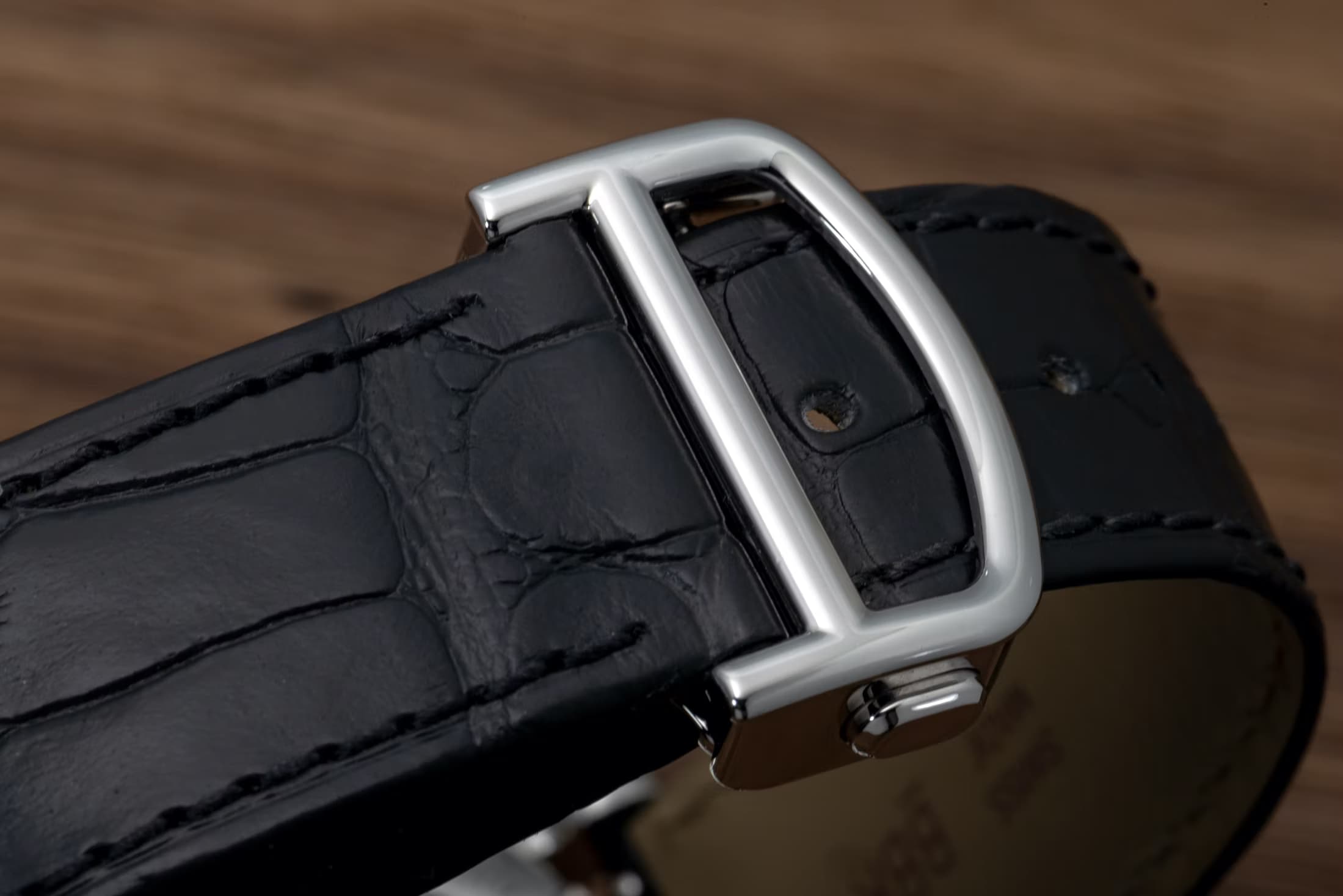 Cartier Masse Mysterieux folding clasp