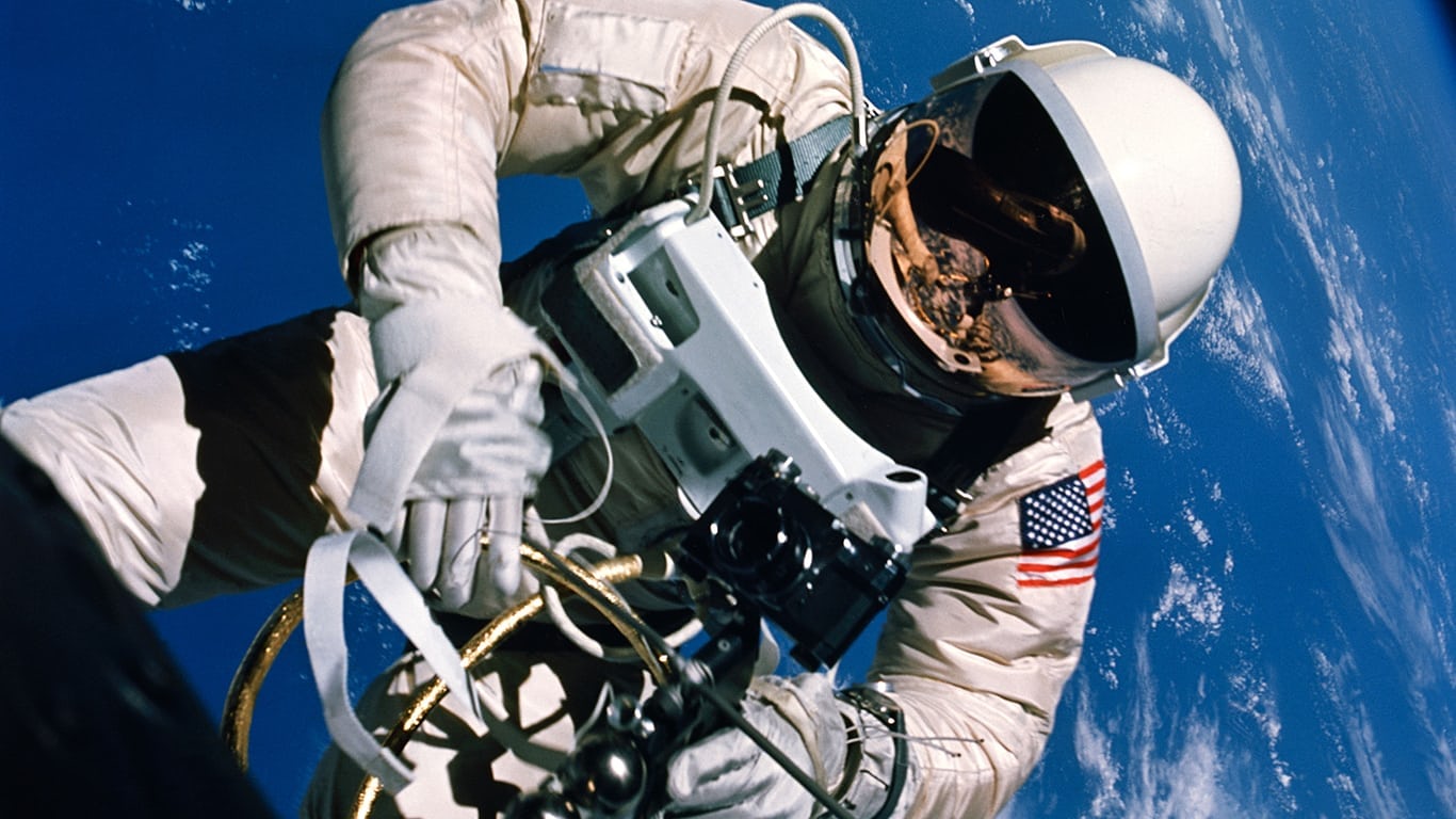 Editors Picks Hodinkee編集部が選んでみた お気に入りのスピードマスターたち Hodinkee Japan ホディンキー 日本版 Editors Picks Hodinkee編集部が選んでみた お気に入りのスピードマスターたち Hodinkee Japan ホディンキー 日本版