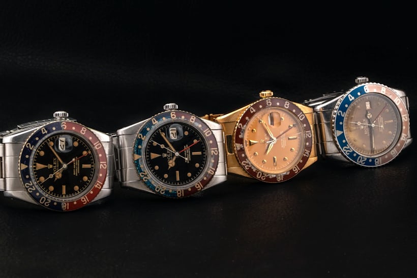 Variations of reference 6542 Rolex GMT-Masters from our Reference Points.