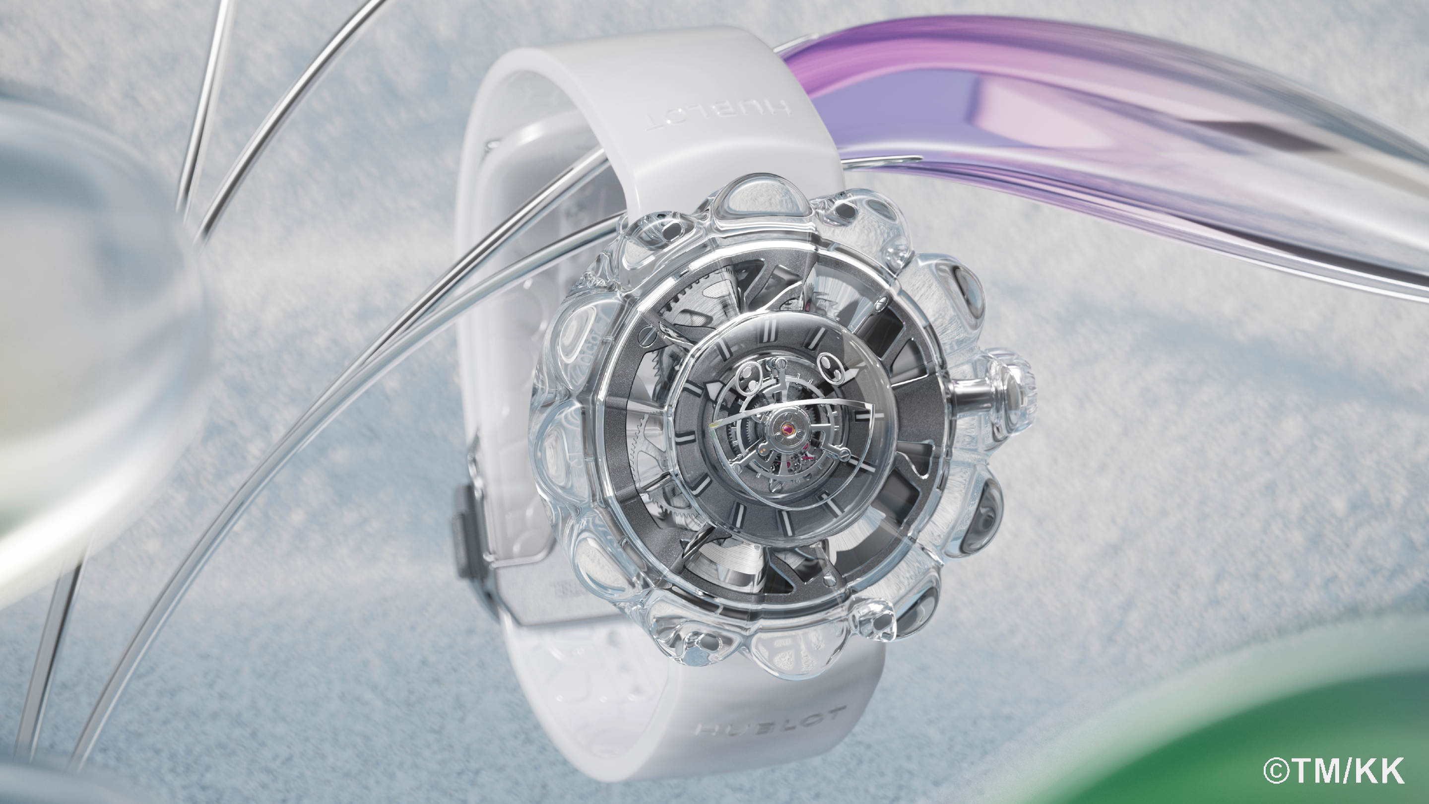 Introducing: 村上 隆とウブロによるサファイアクリスタル製フライング