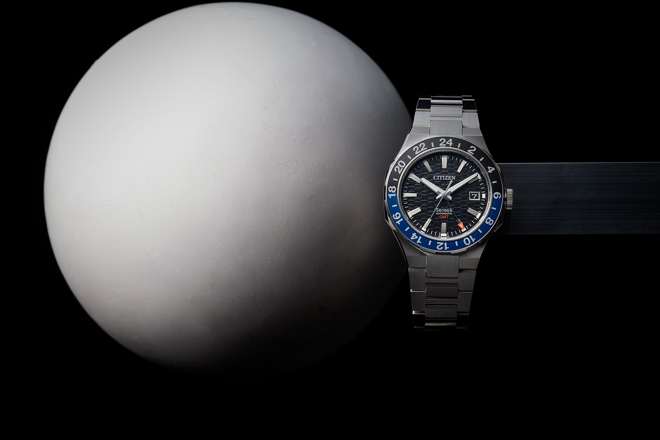 シリーズエイト 880メカニカル（ブラック）